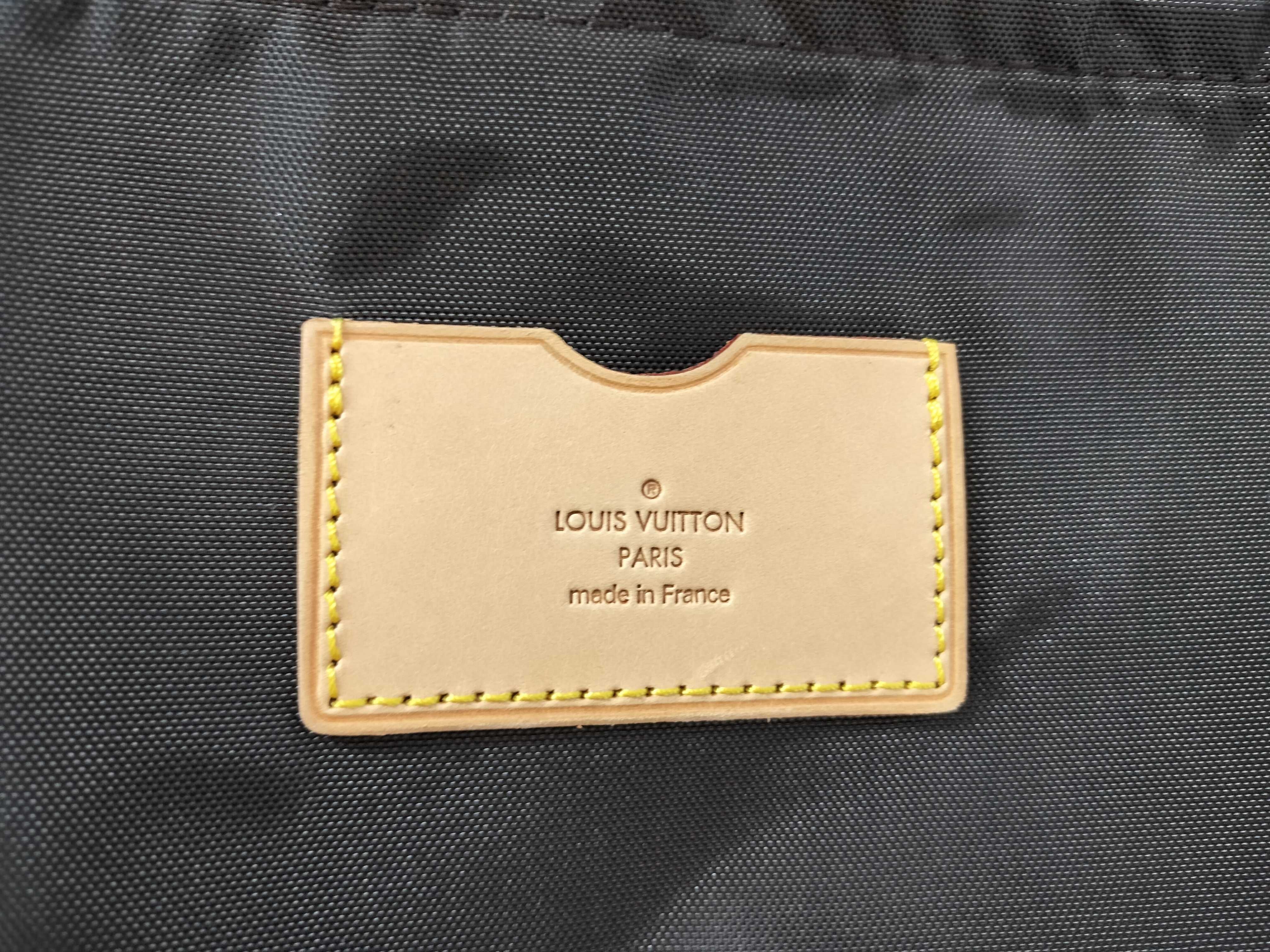 Monogram Trolley 50 M23259. Accessories: Name tag, padlock, carry bag. — view 9