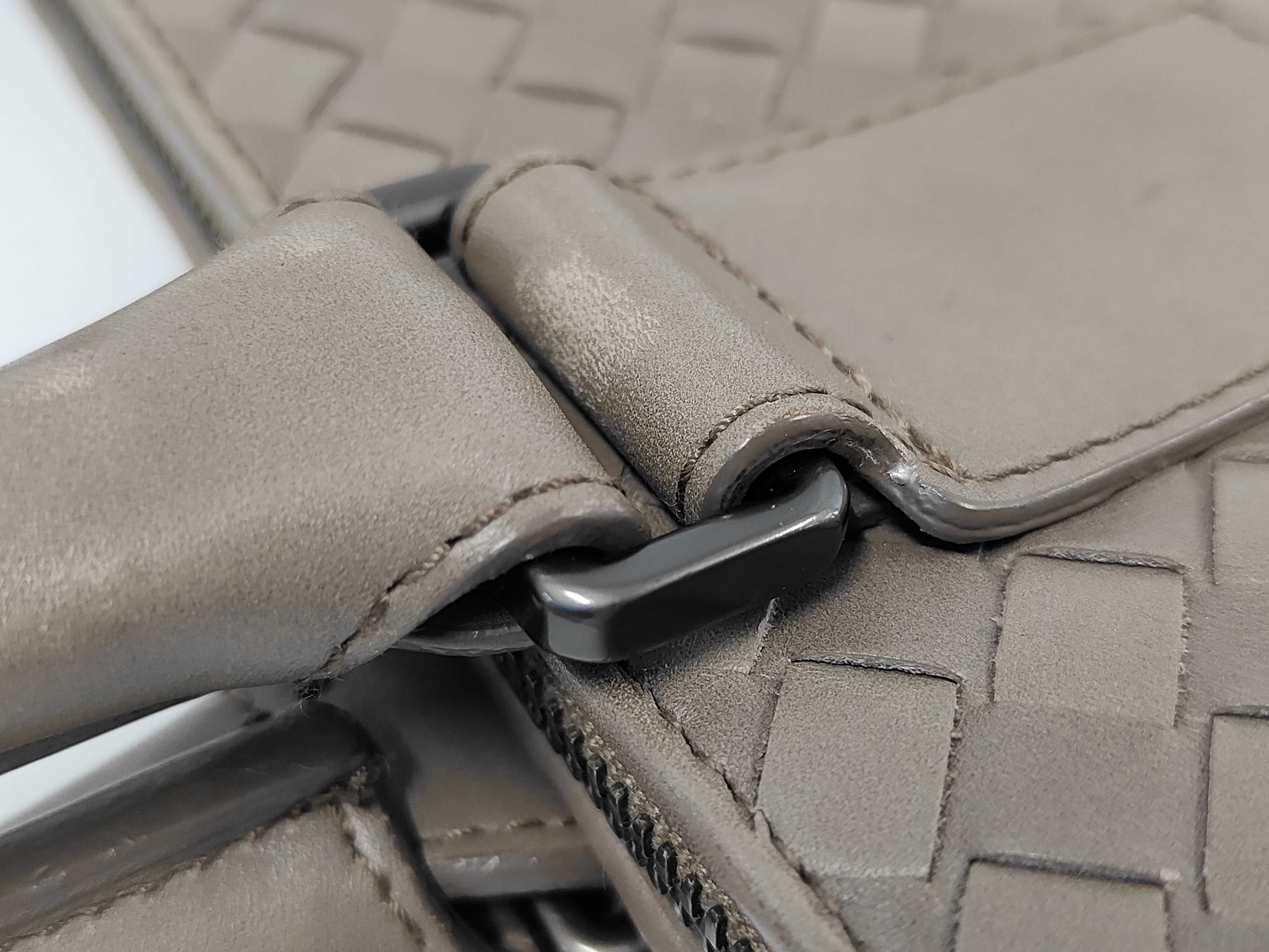 Intrecciato Bottega Veneta Intrecciato Handbag — view 6