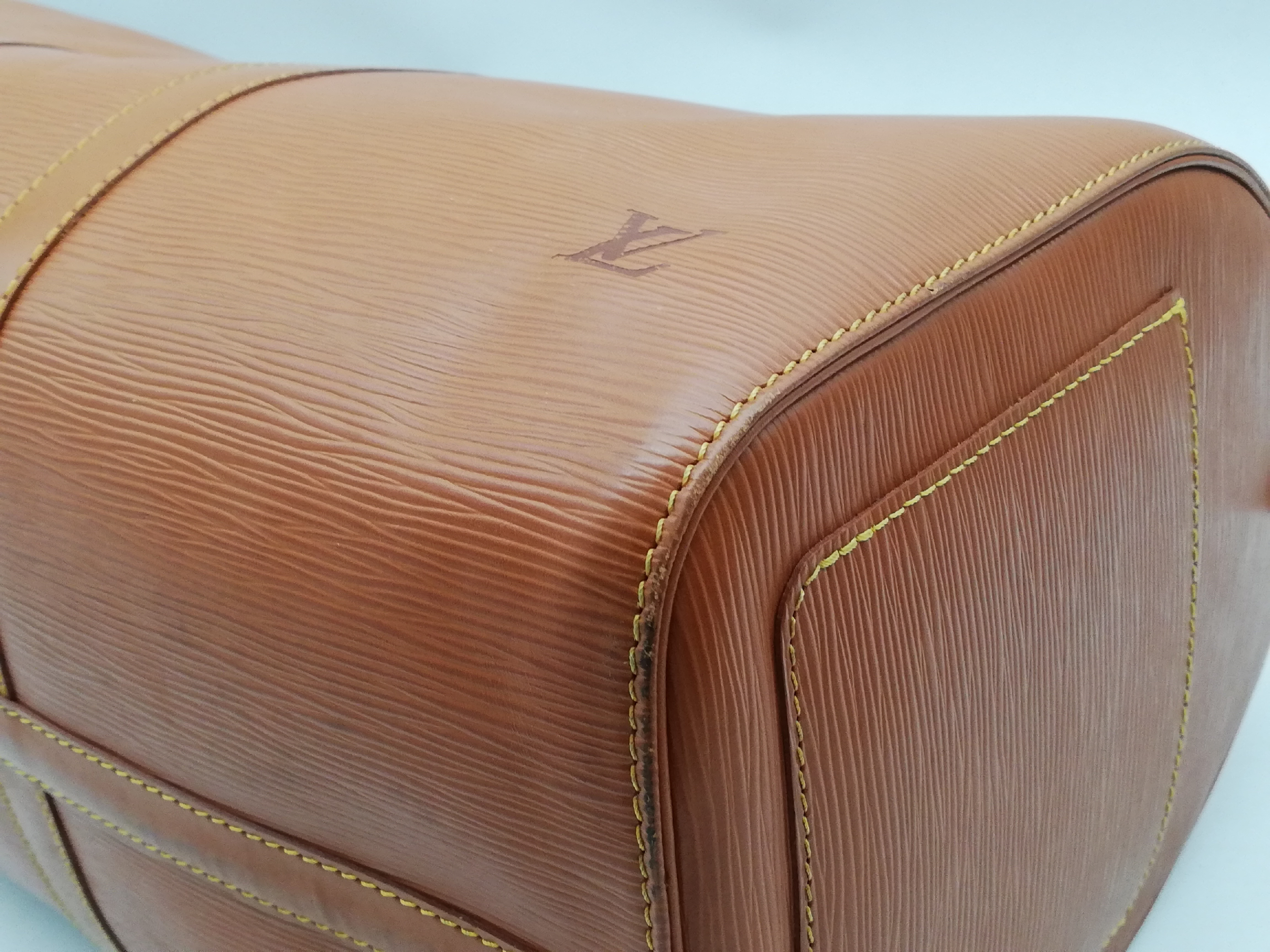 Epi Keepall 45 M42978 Boston Bag — view 11