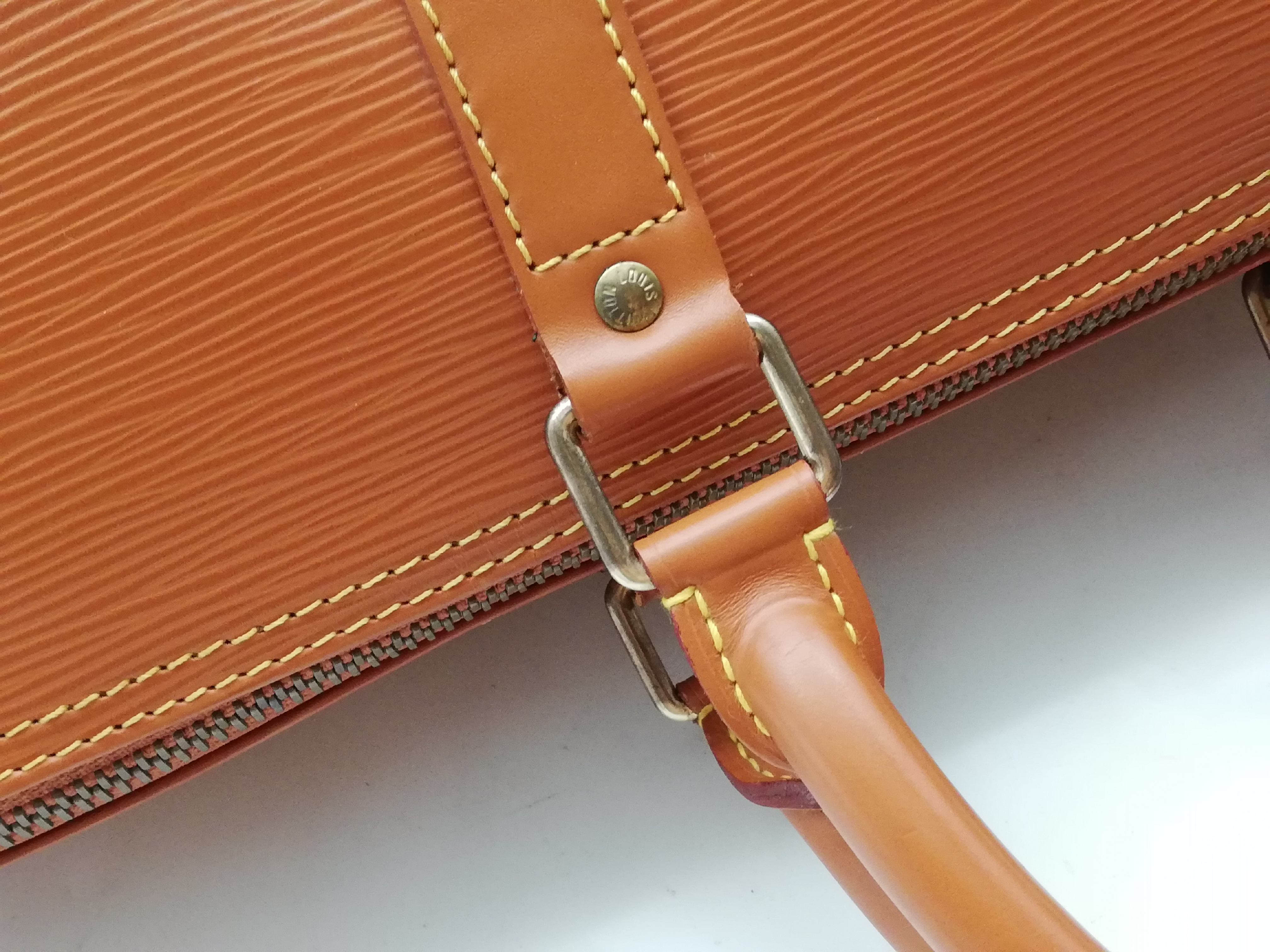 Epi Keepall 45 M42978 Boston Bag — view 13
