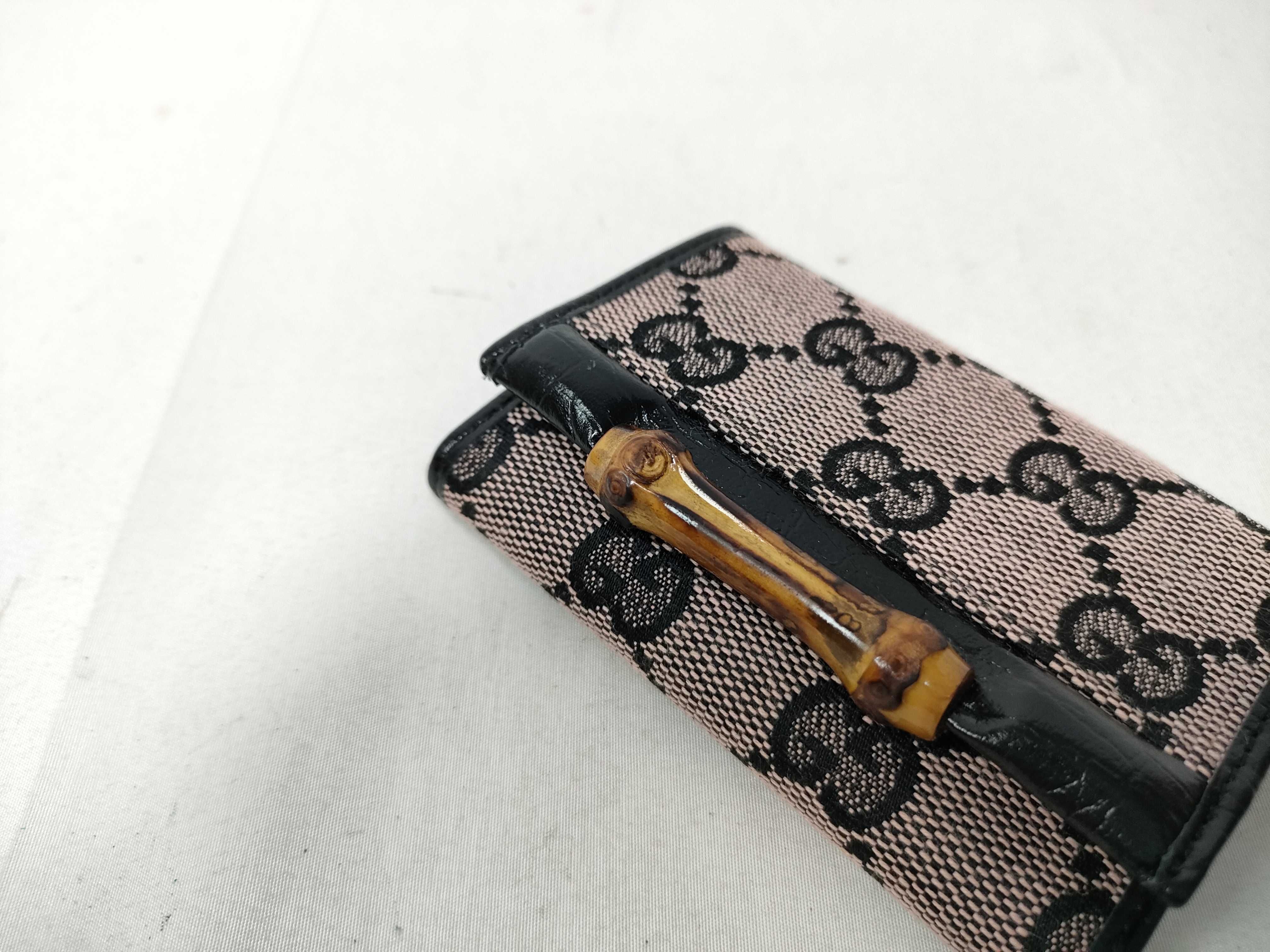 GG Canvas Bamboo Key Case — view 4