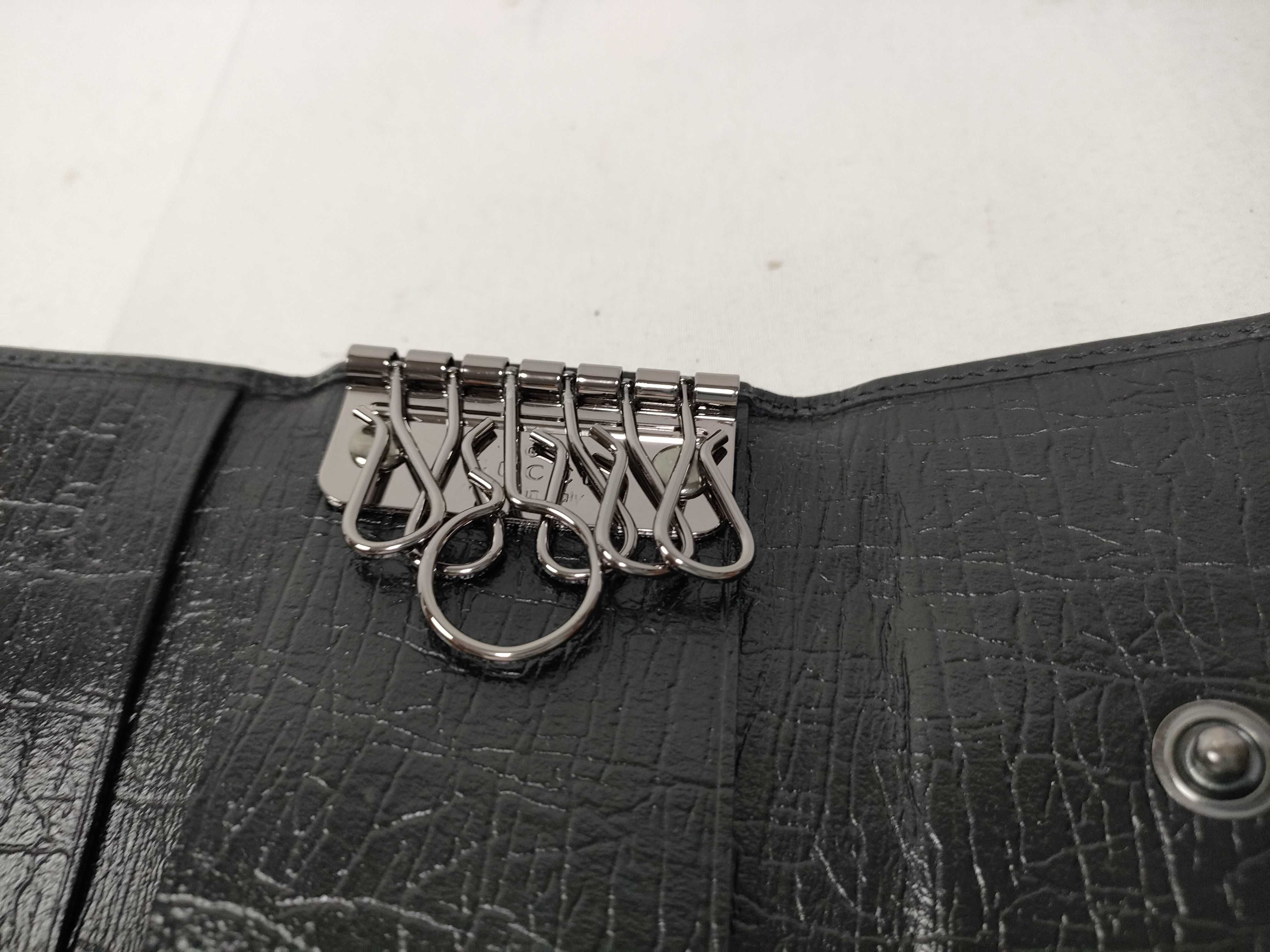 GG Canvas Bamboo Key Case — view 9