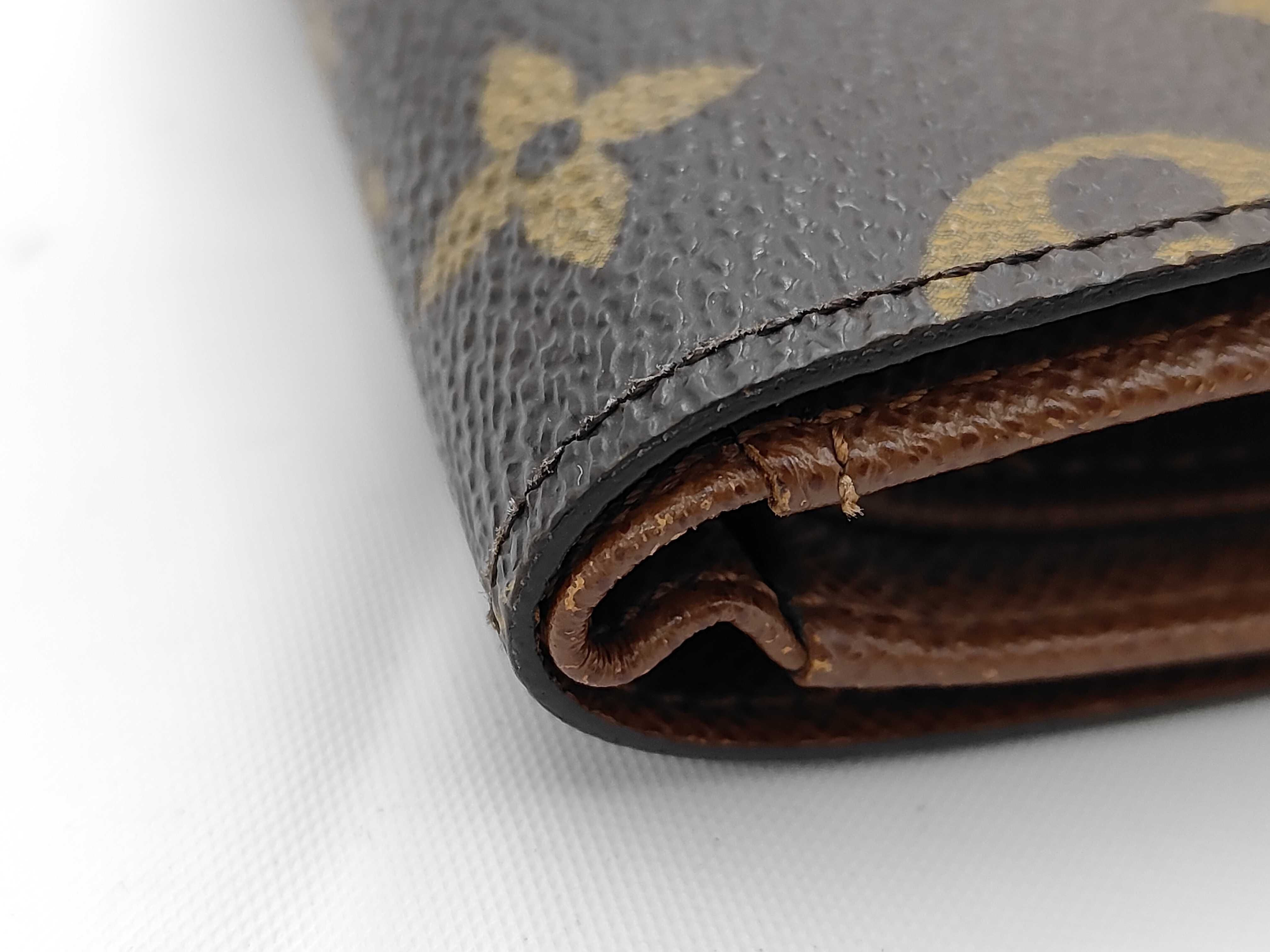 Monogram Louis Vuitton Portefeuille Tresor Etui Papier Tri-fold Wallet Monogram M61202 Wallet — view 3