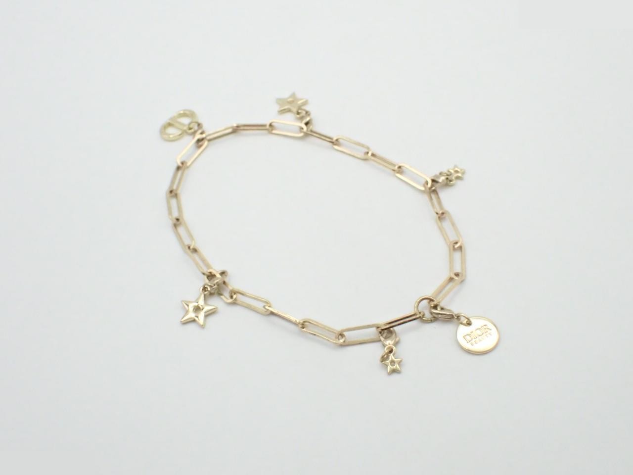 charm — view 2