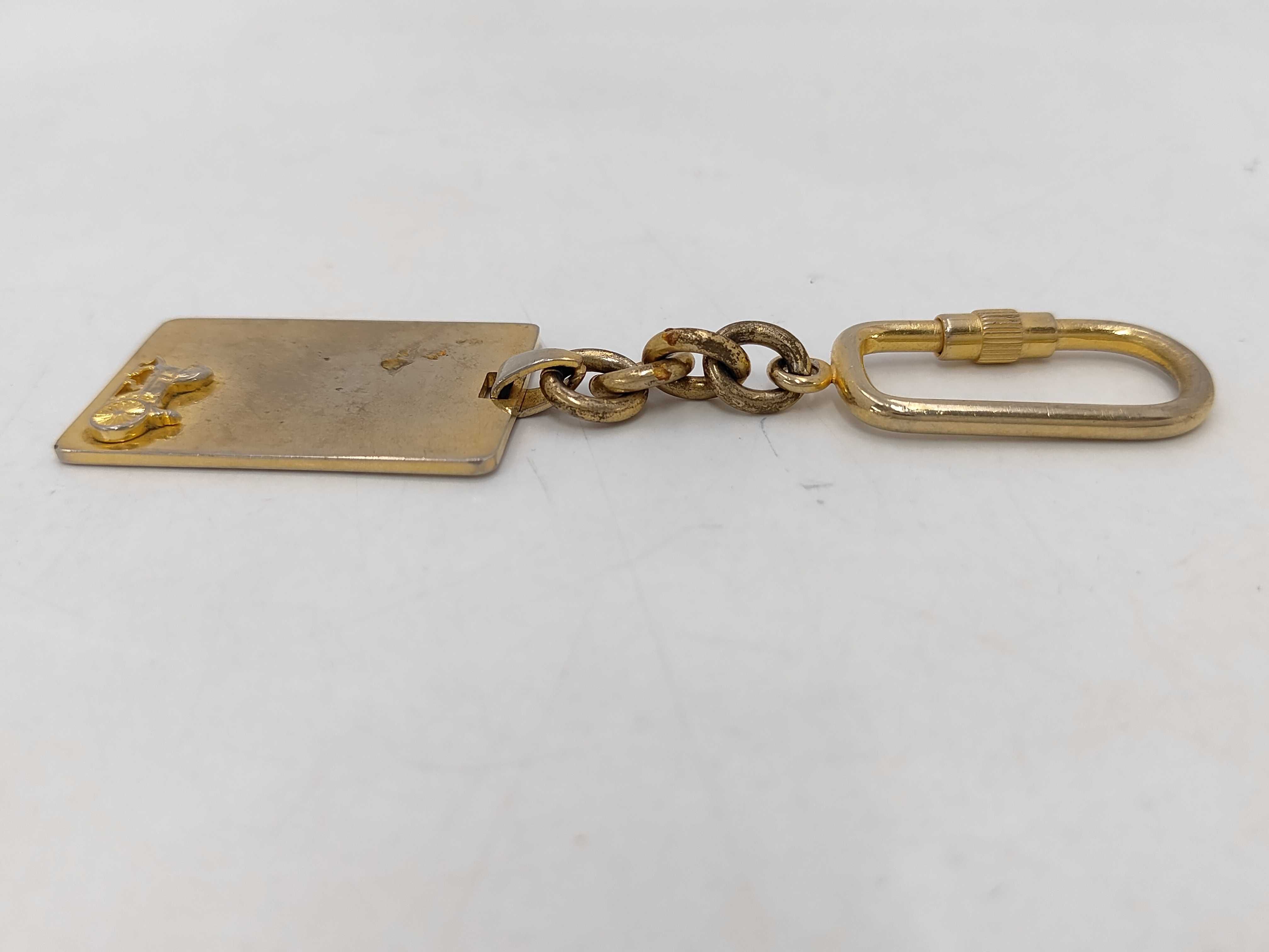 Keychain / Keyring Key Case & Keychain — view 2