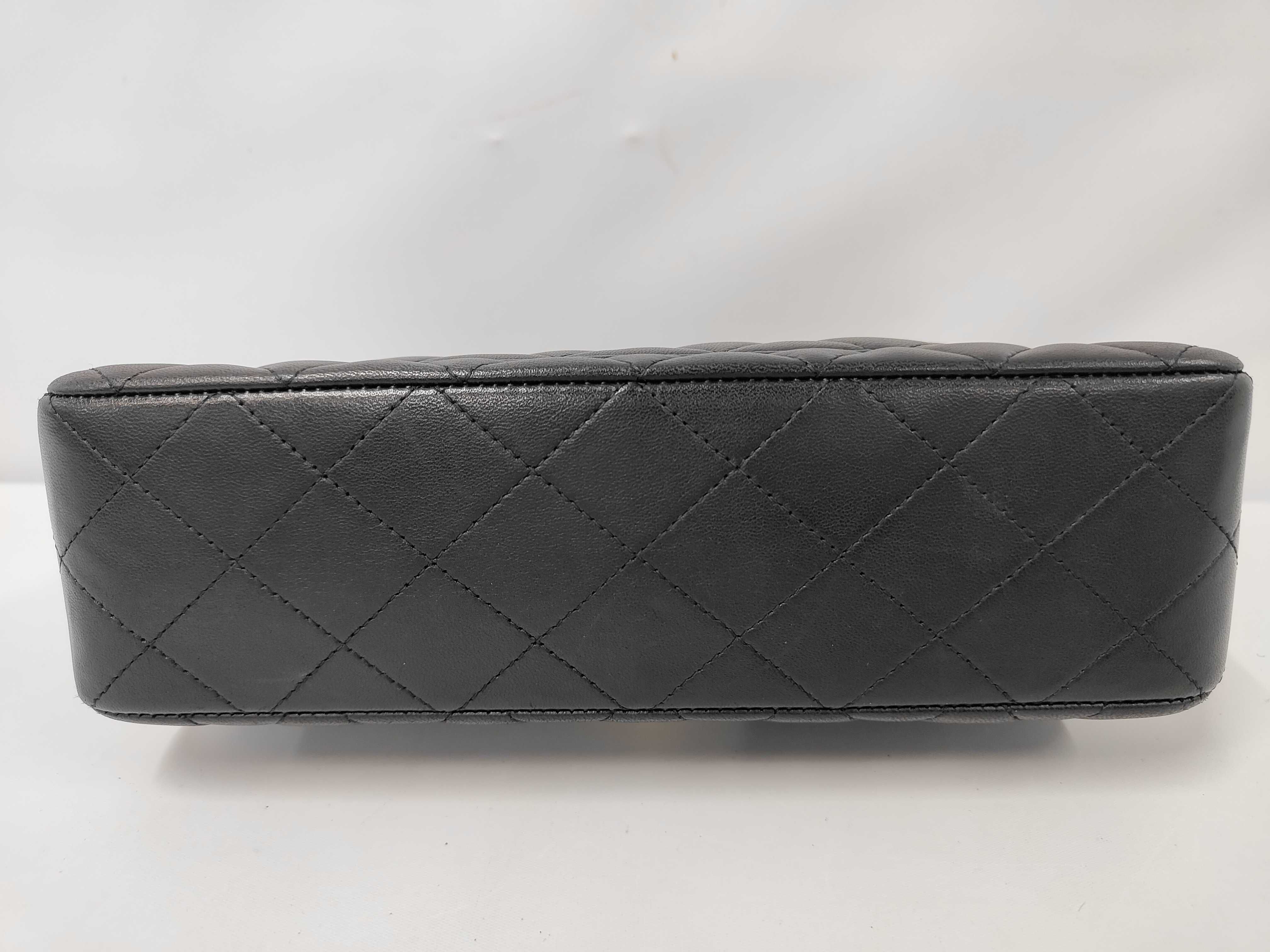 W-Flap 23 Chain Shoulder Bag, Matelassé Lambskin, Black, SS Shoulder Bag — view 3
