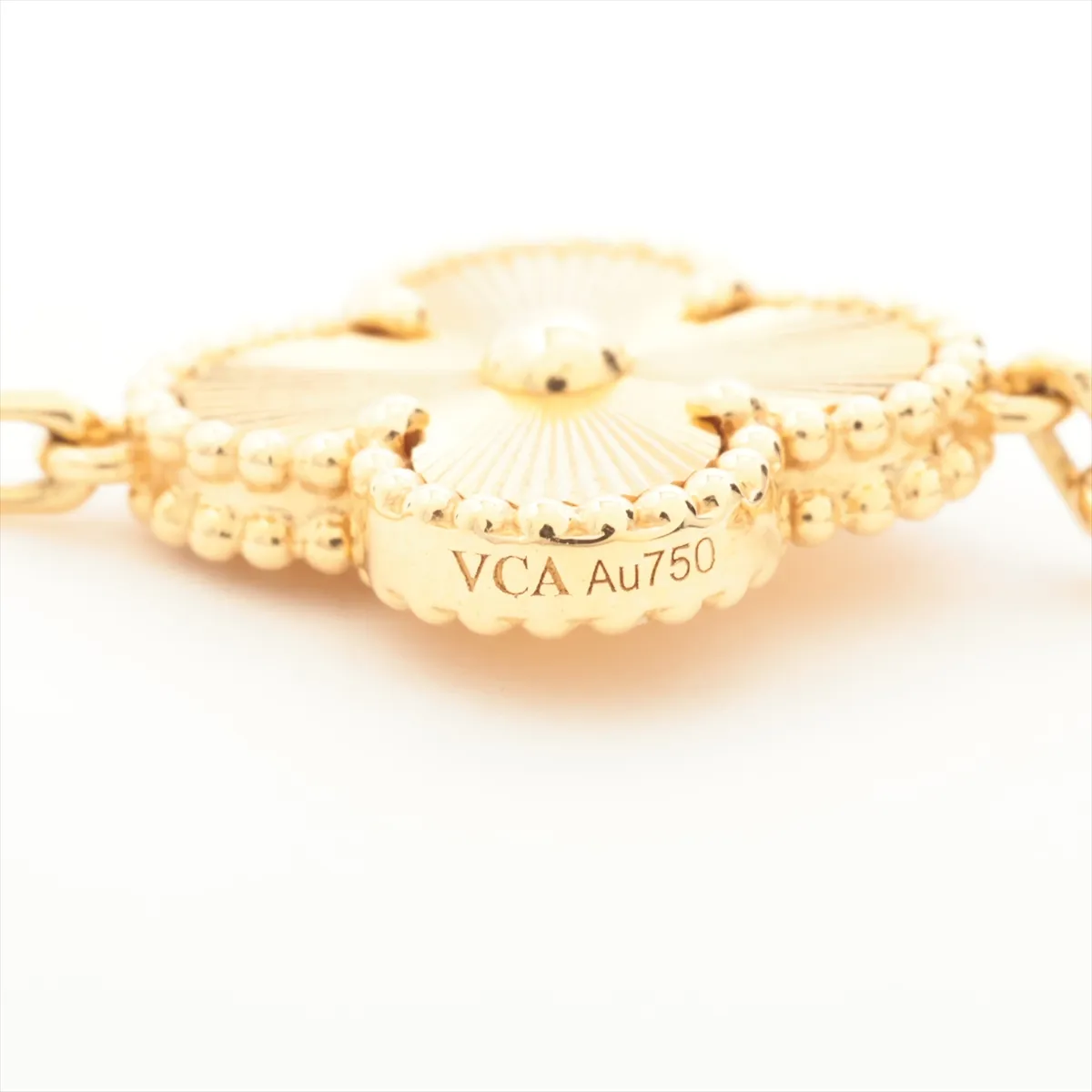 Vintage Alhambra Guilloche 5P Diamond Bracelet 750(YG) 17.1g JB694549 ARP4KN00 — view 5