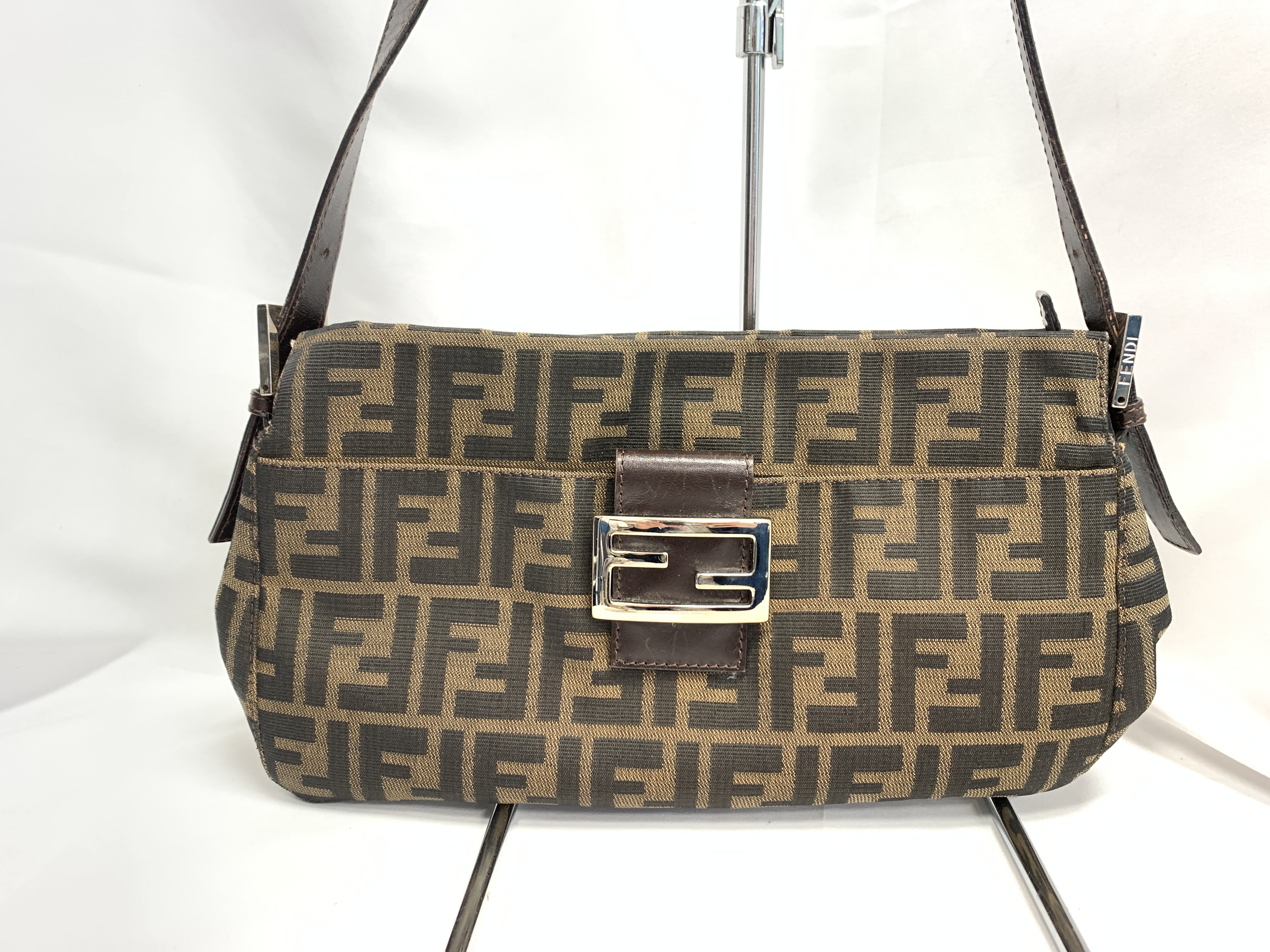 Zucca One-Shoulder Mamma Shoulder Bag — view 2