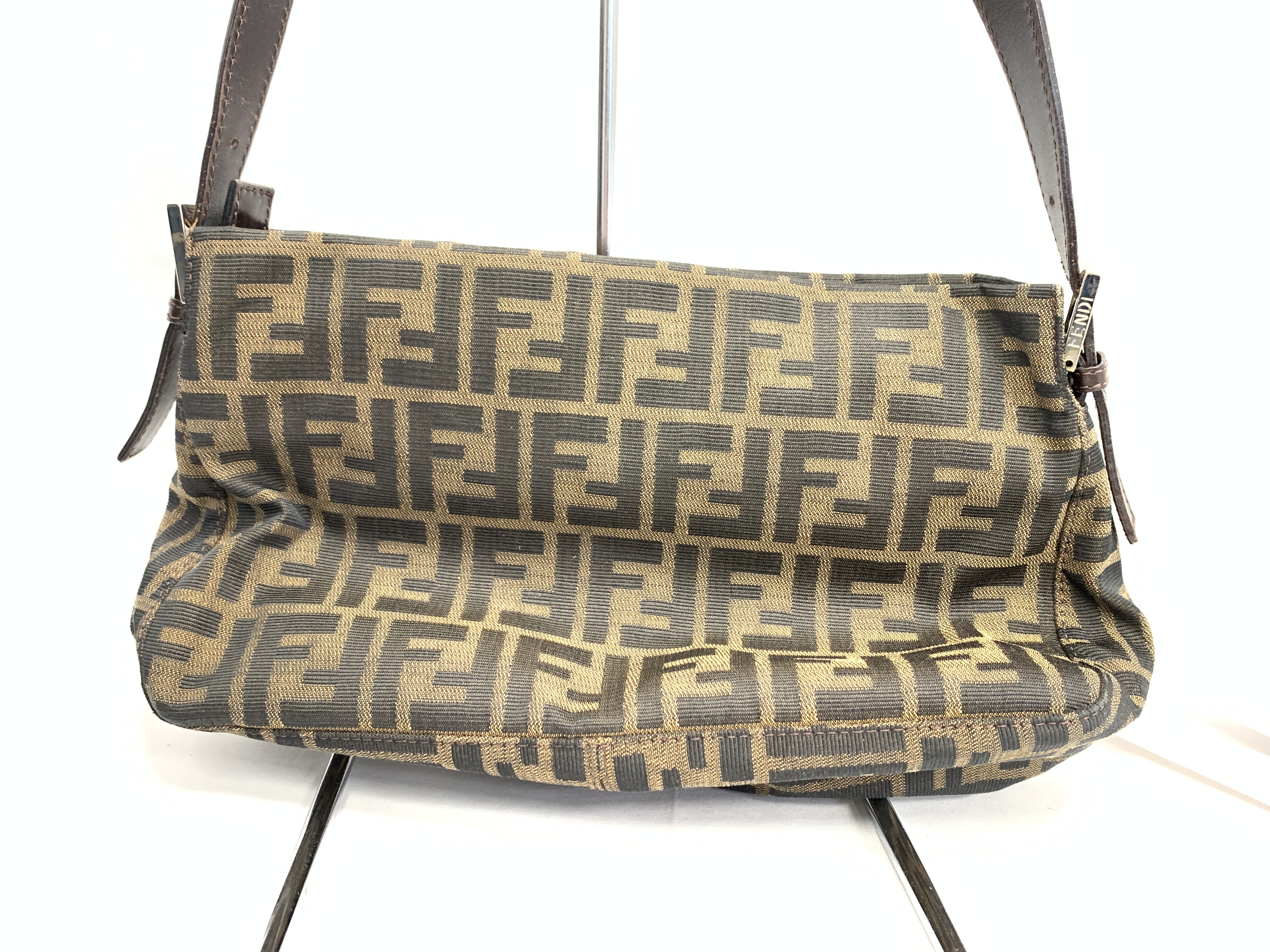 Zucca One-Shoulder Mamma Shoulder Bag — view 3