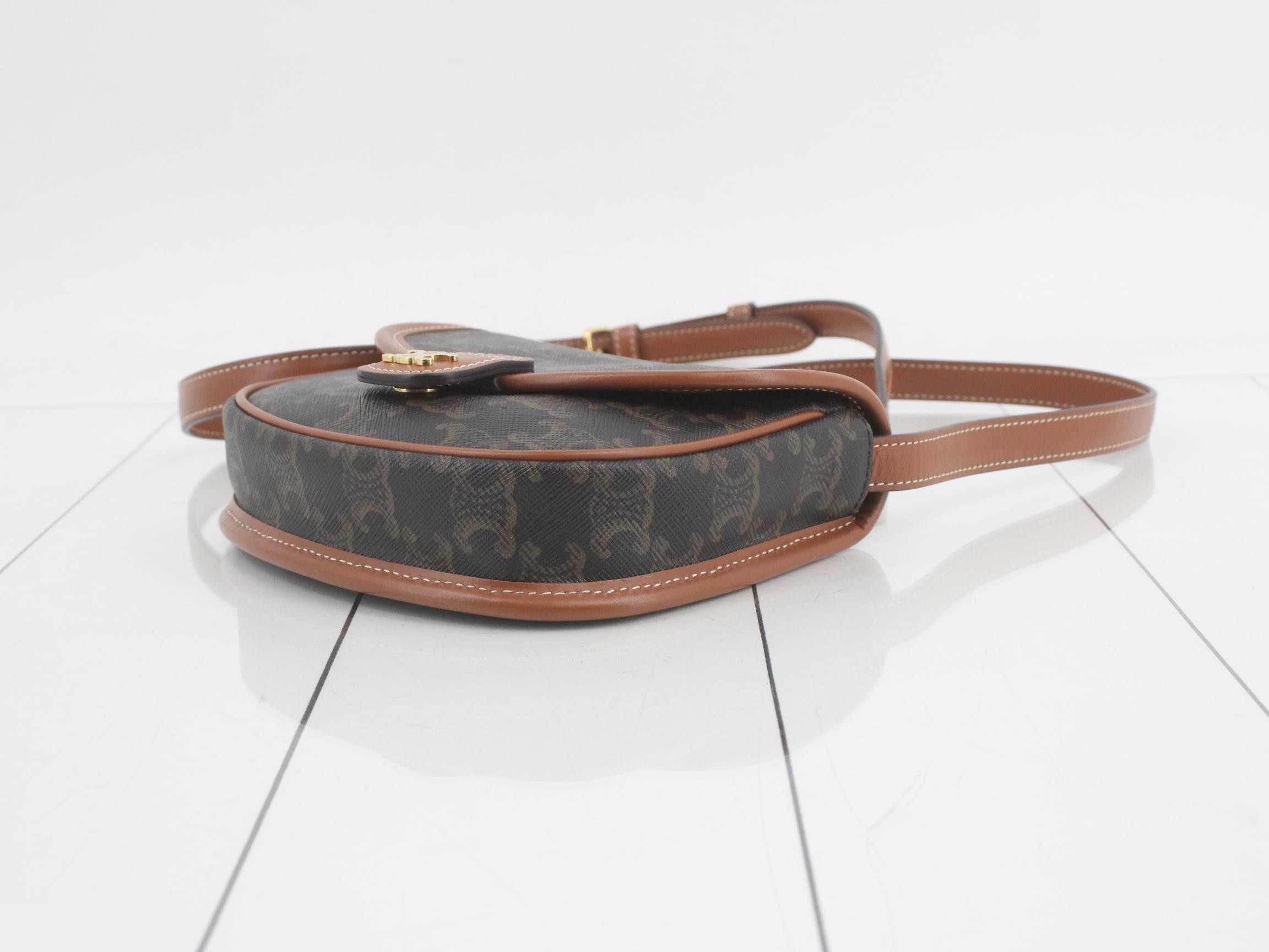 Triomphe Canvas Shoulder Bag — view 6