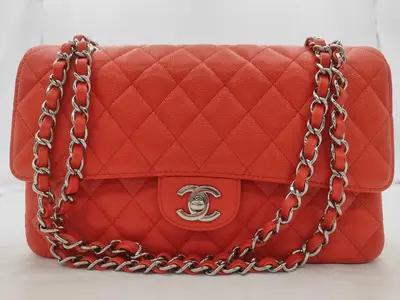 Matelassé 25 Double Flap Caviar Red Chain Shoulder Bag