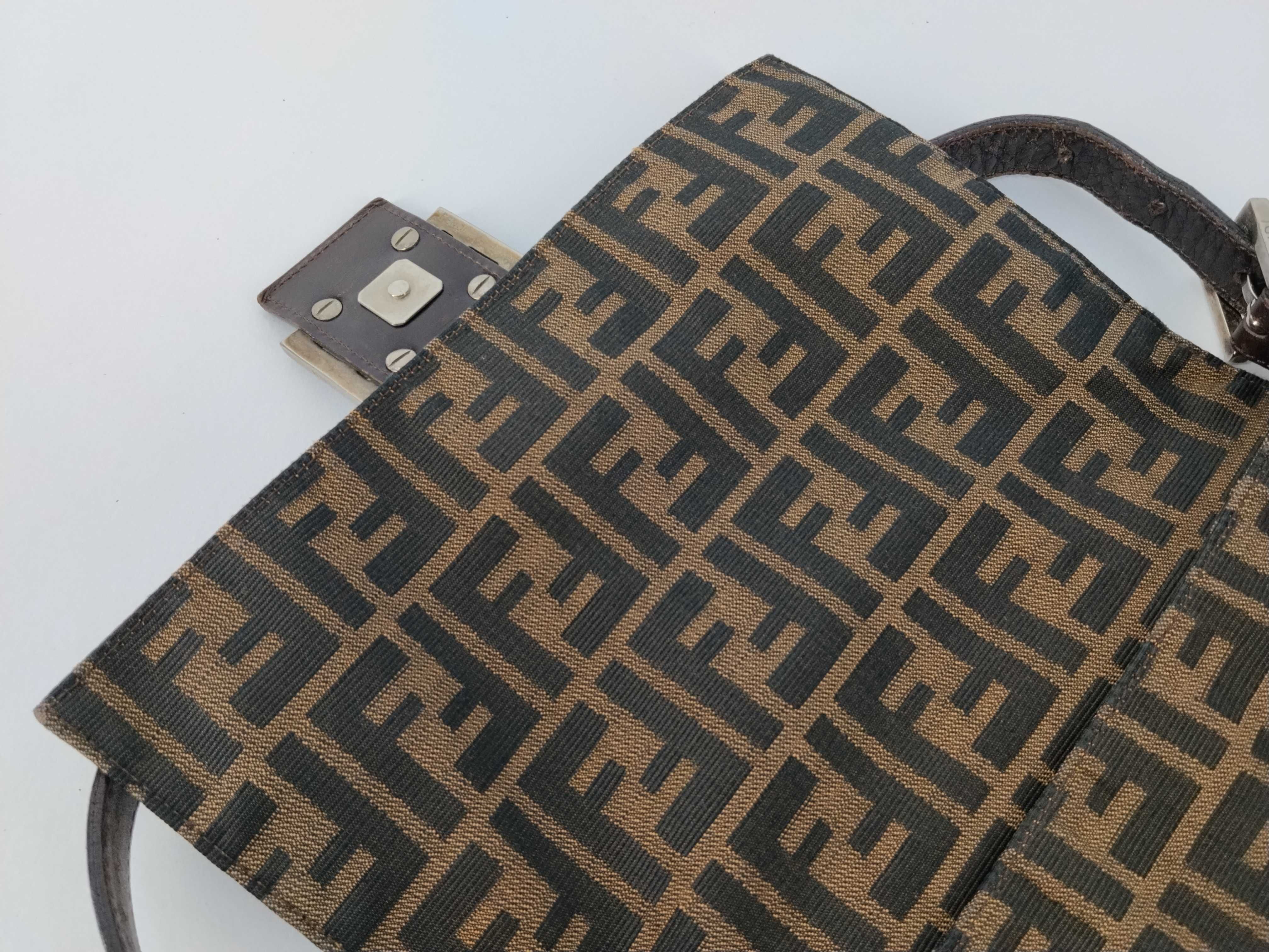 Zucca pattern Fendi Zucca handbag Mamma Bucket brown handbag — view 9