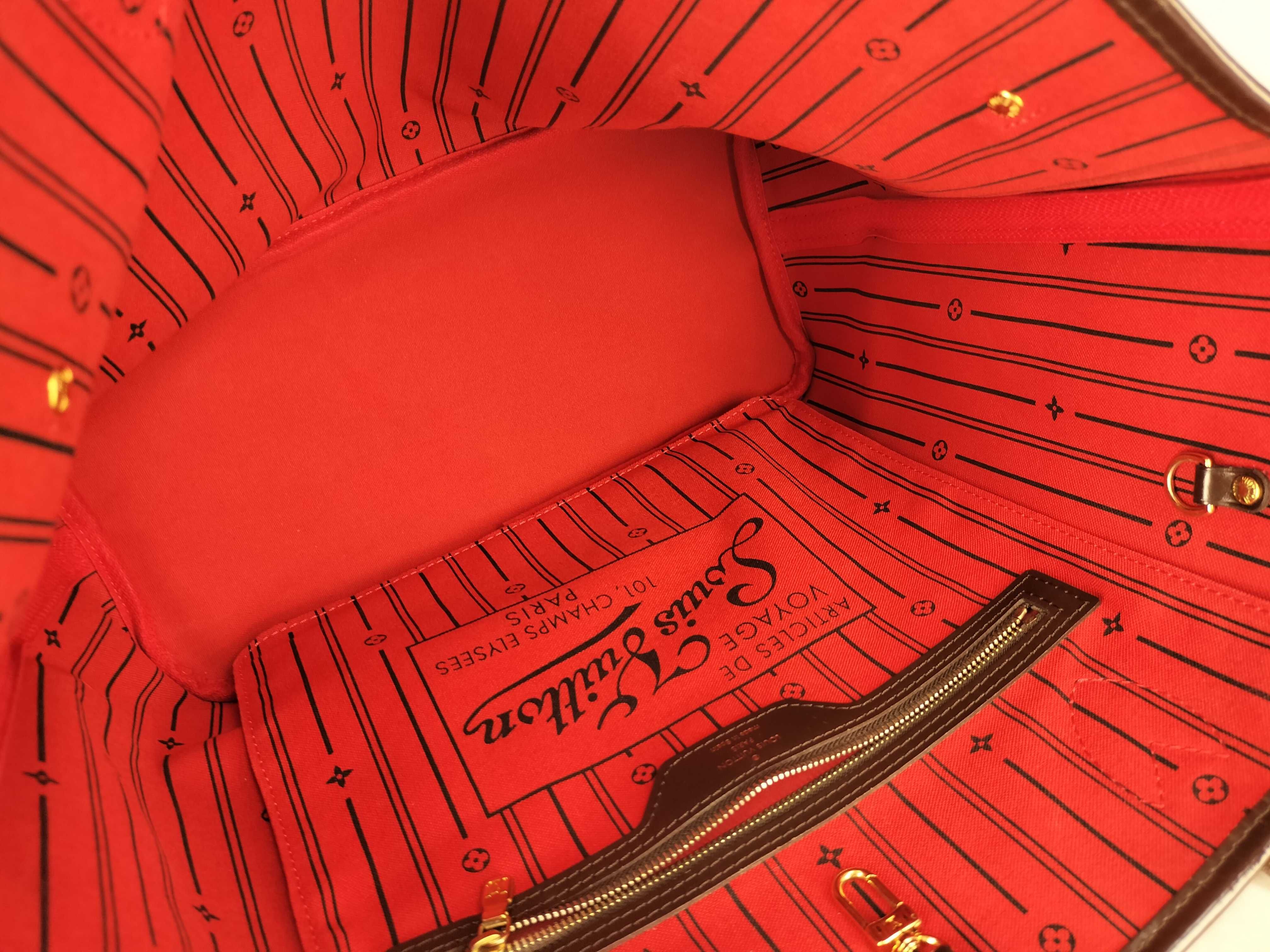 Damier Neverfull MM Tote Bag — view 9