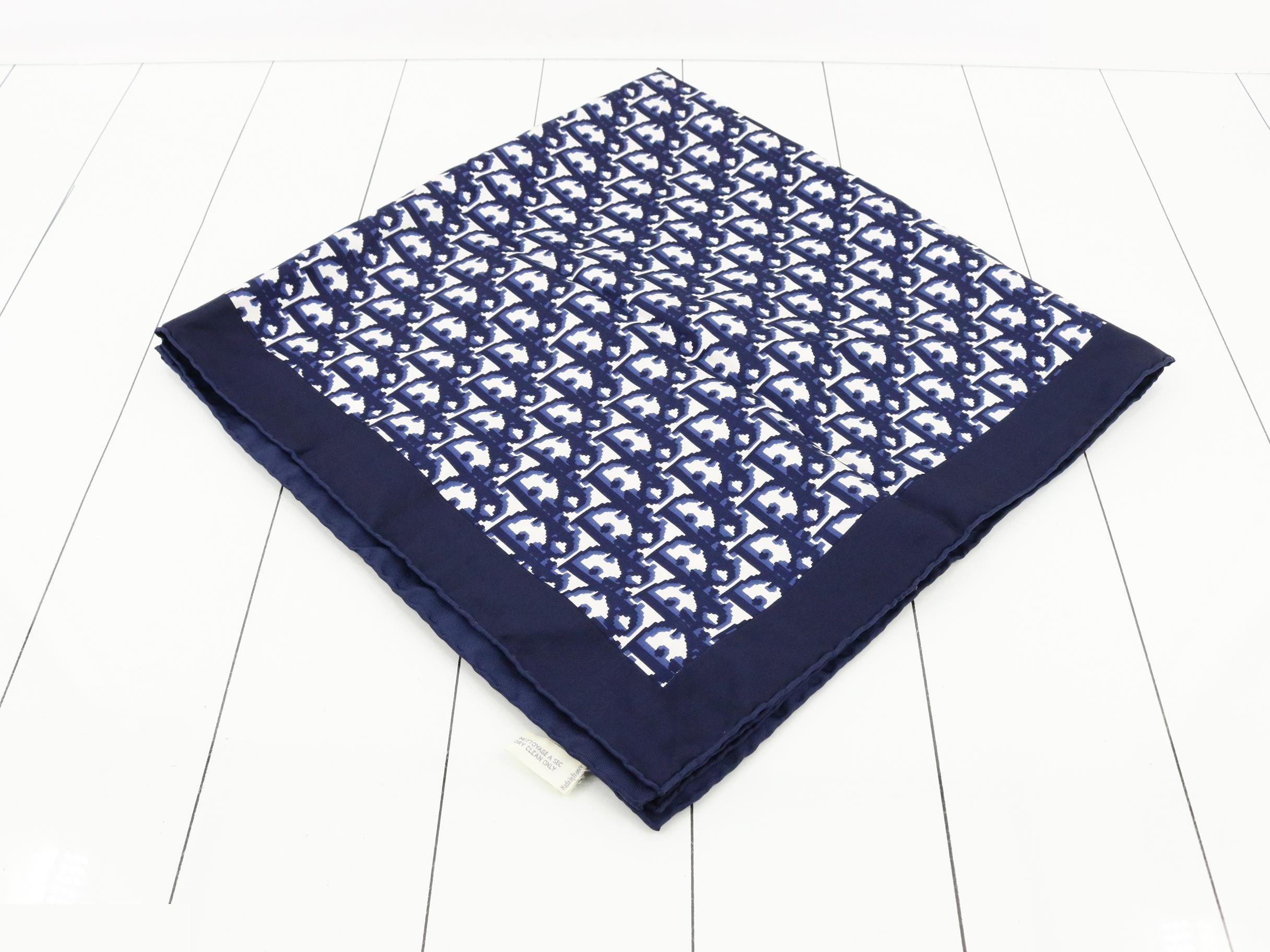 Trotter (accessories) / Scarves — view 2