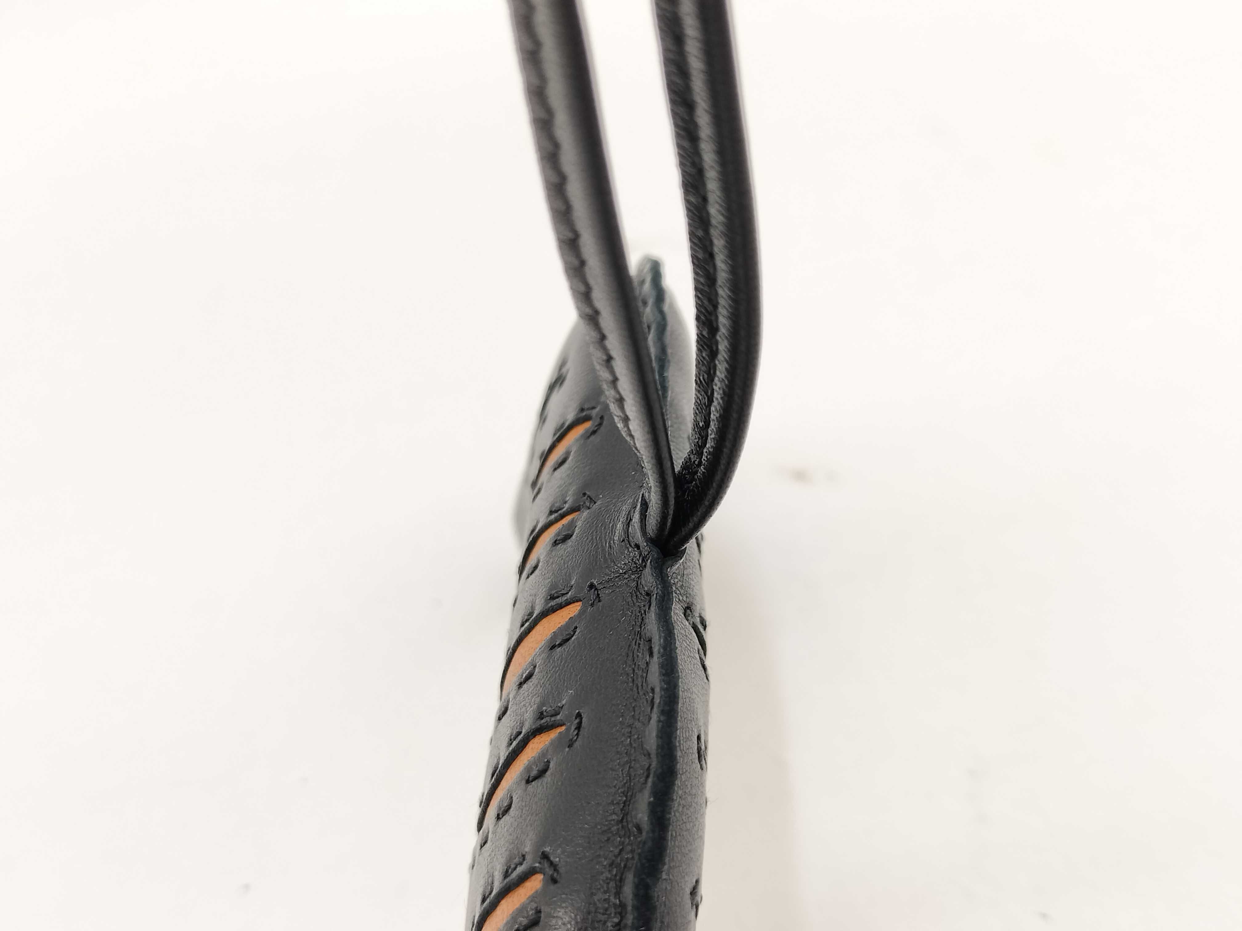 L'Ouvrier Charm — view 7