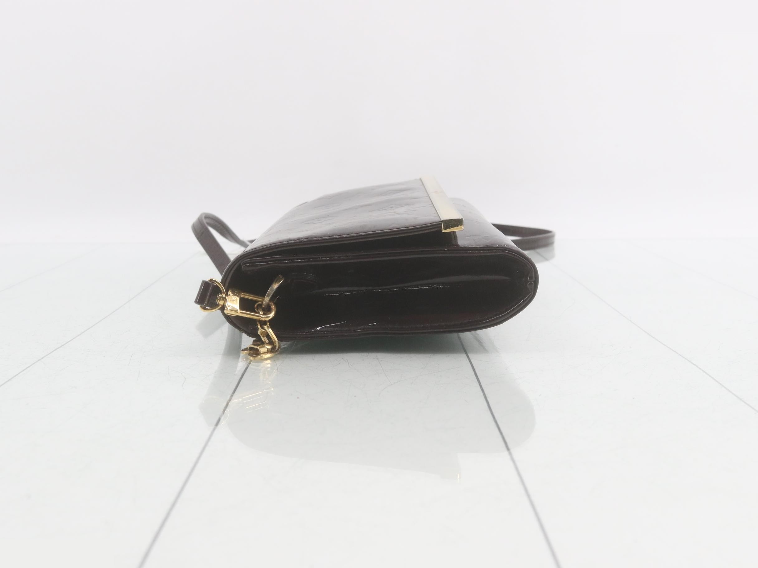 Vernis Shoulder Bag — view 4