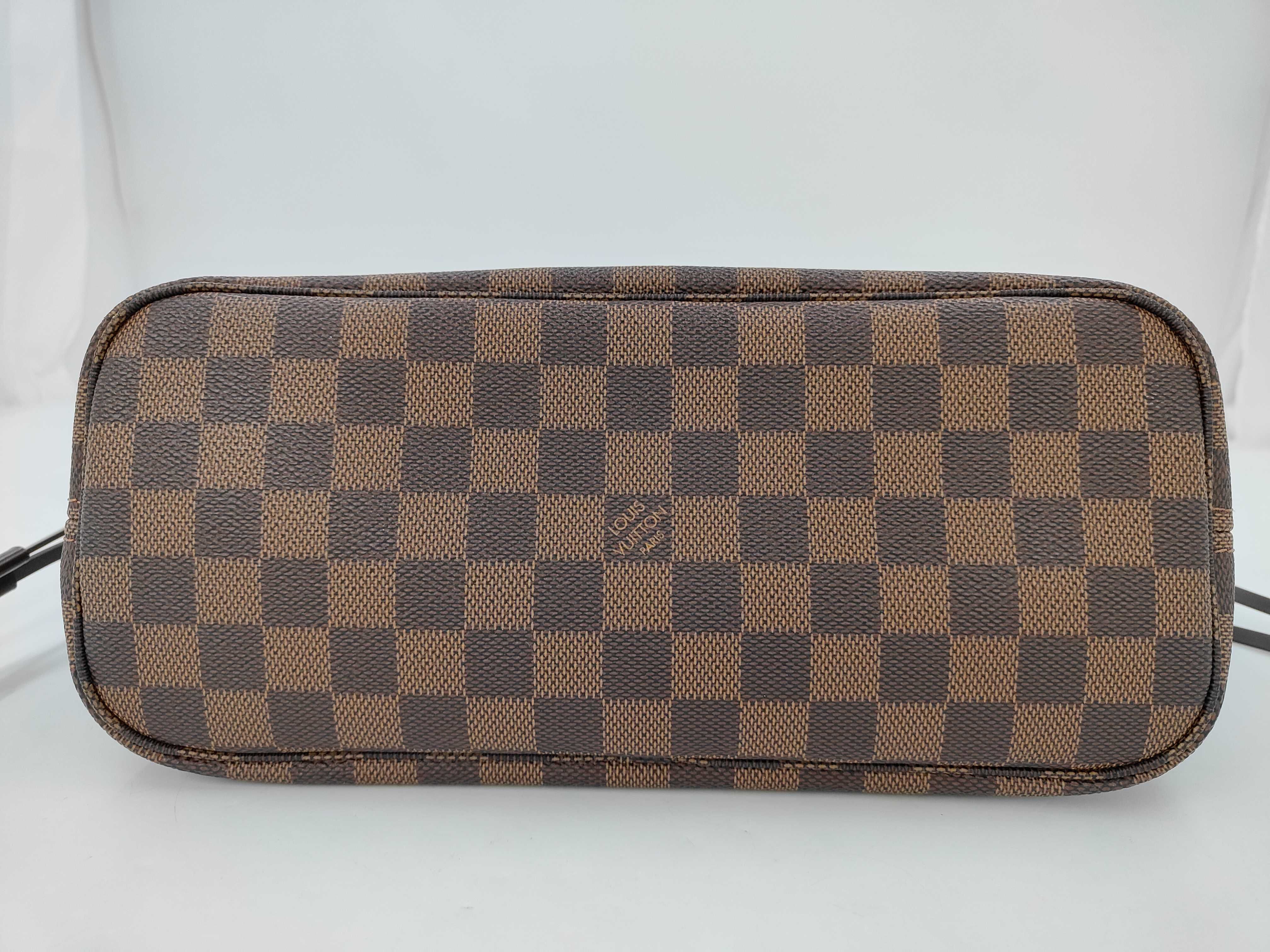 LV Neverfull PM Tote Bag — view 7