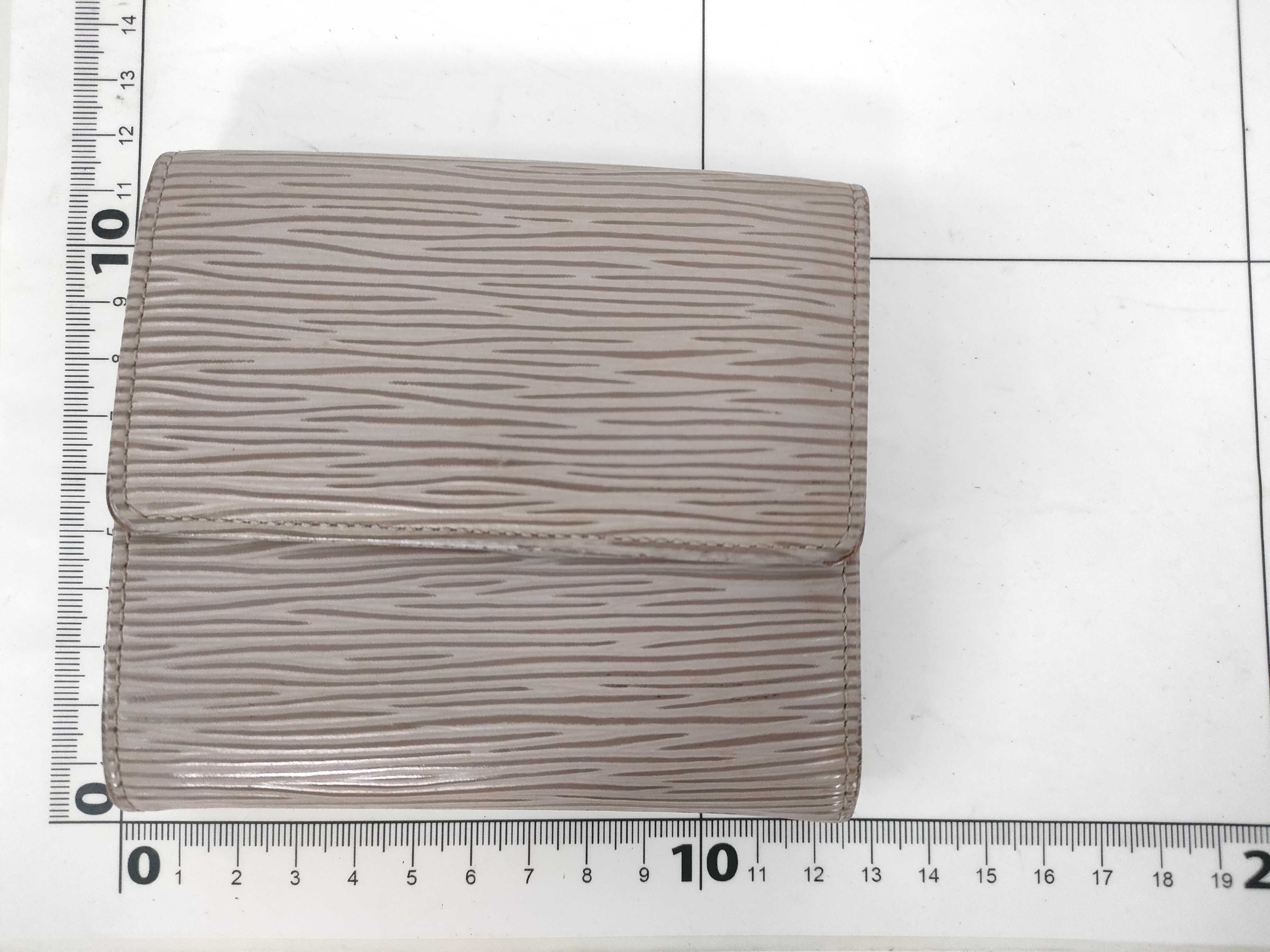 Epi Louis Vuitton Epi Elise Double Snap Folding Wallet — view 2