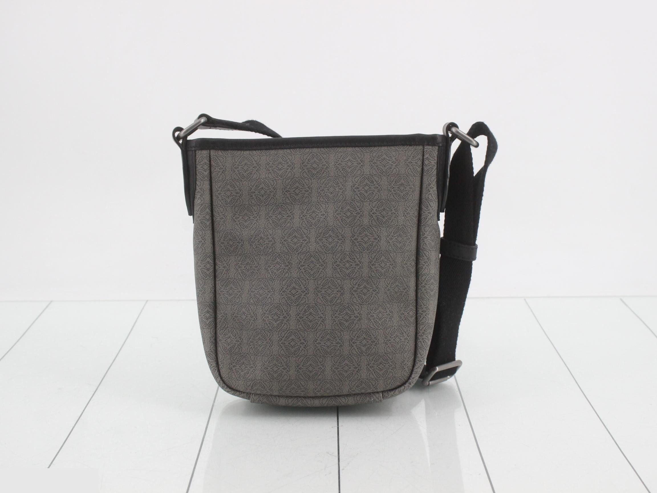 Other lines: Bags and shoulder bags — view 2