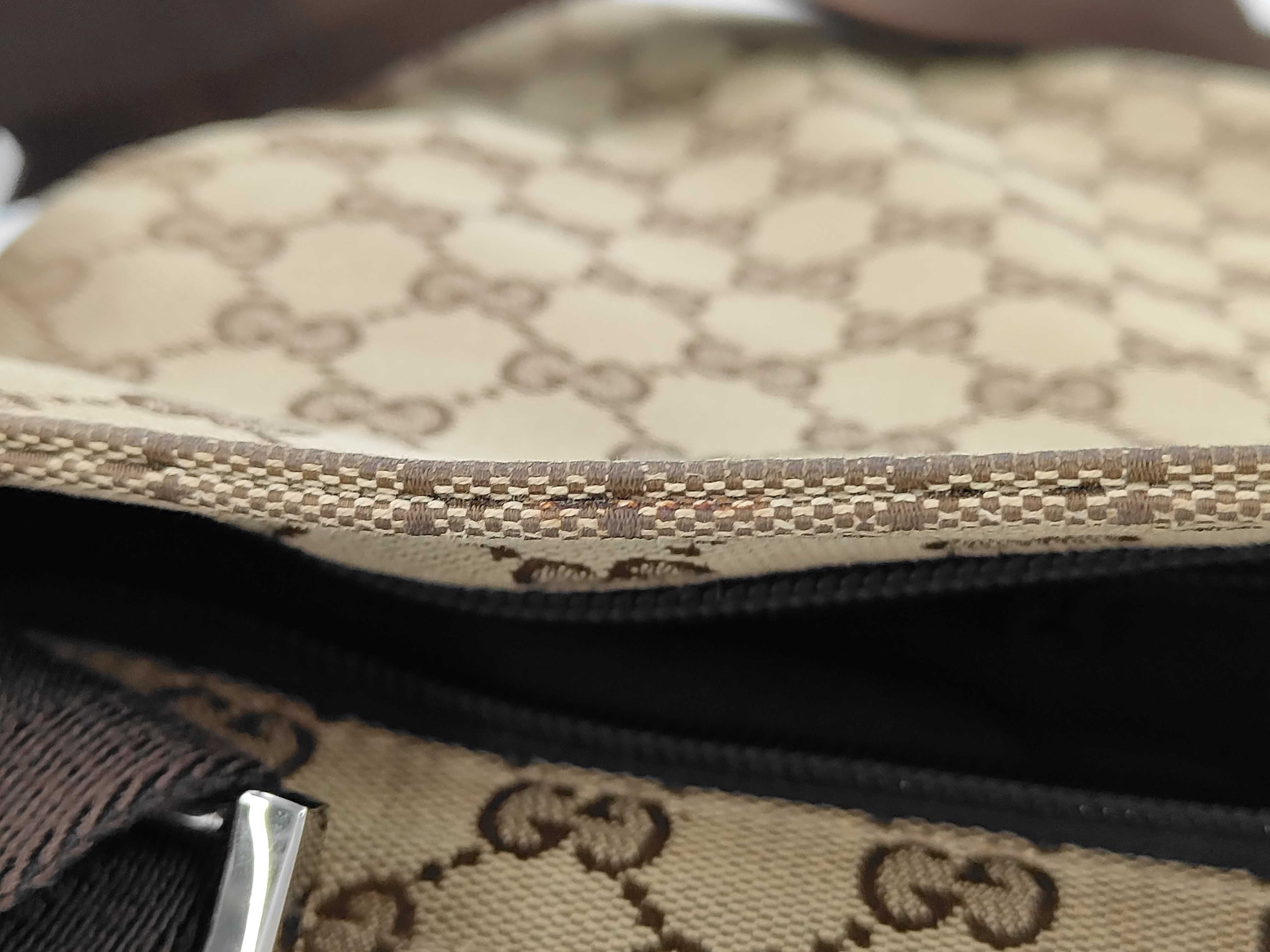 GG Canvas Shoulder Bag — view 11