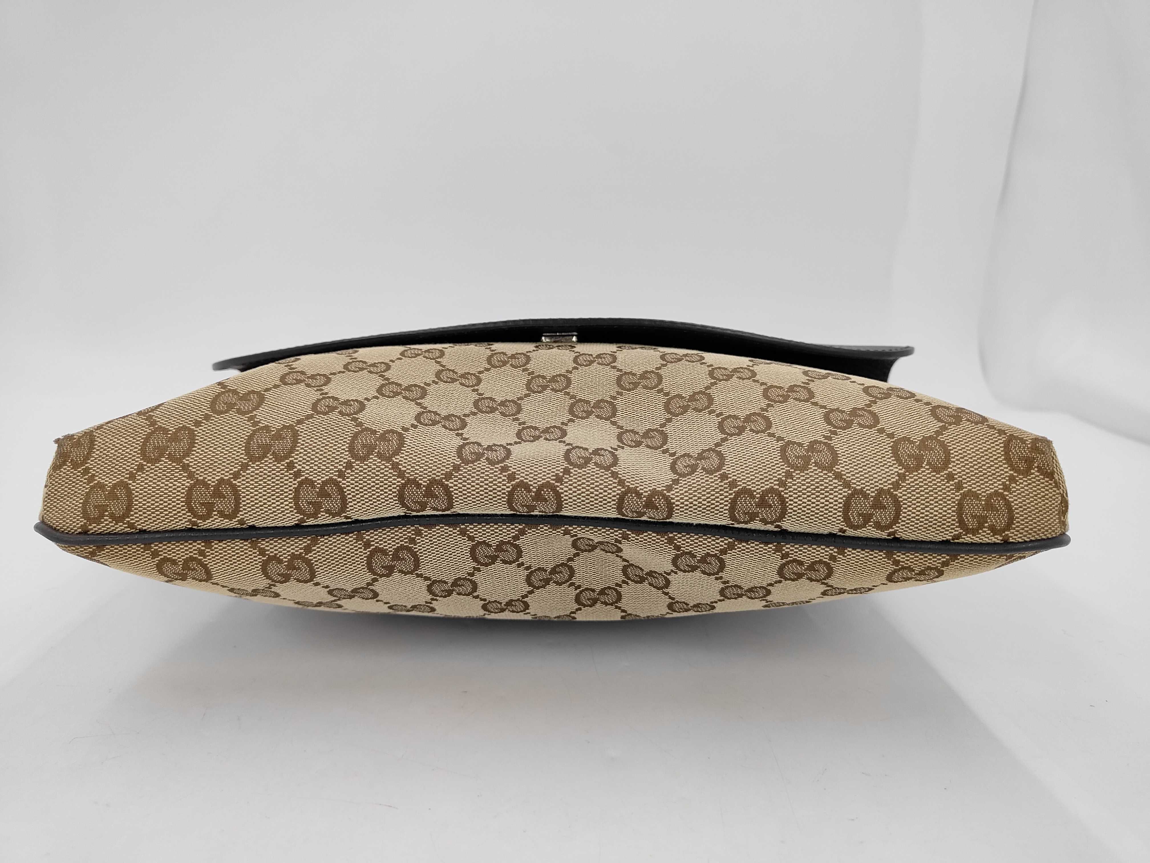 GG Canvas Shoulder Bag — view 5