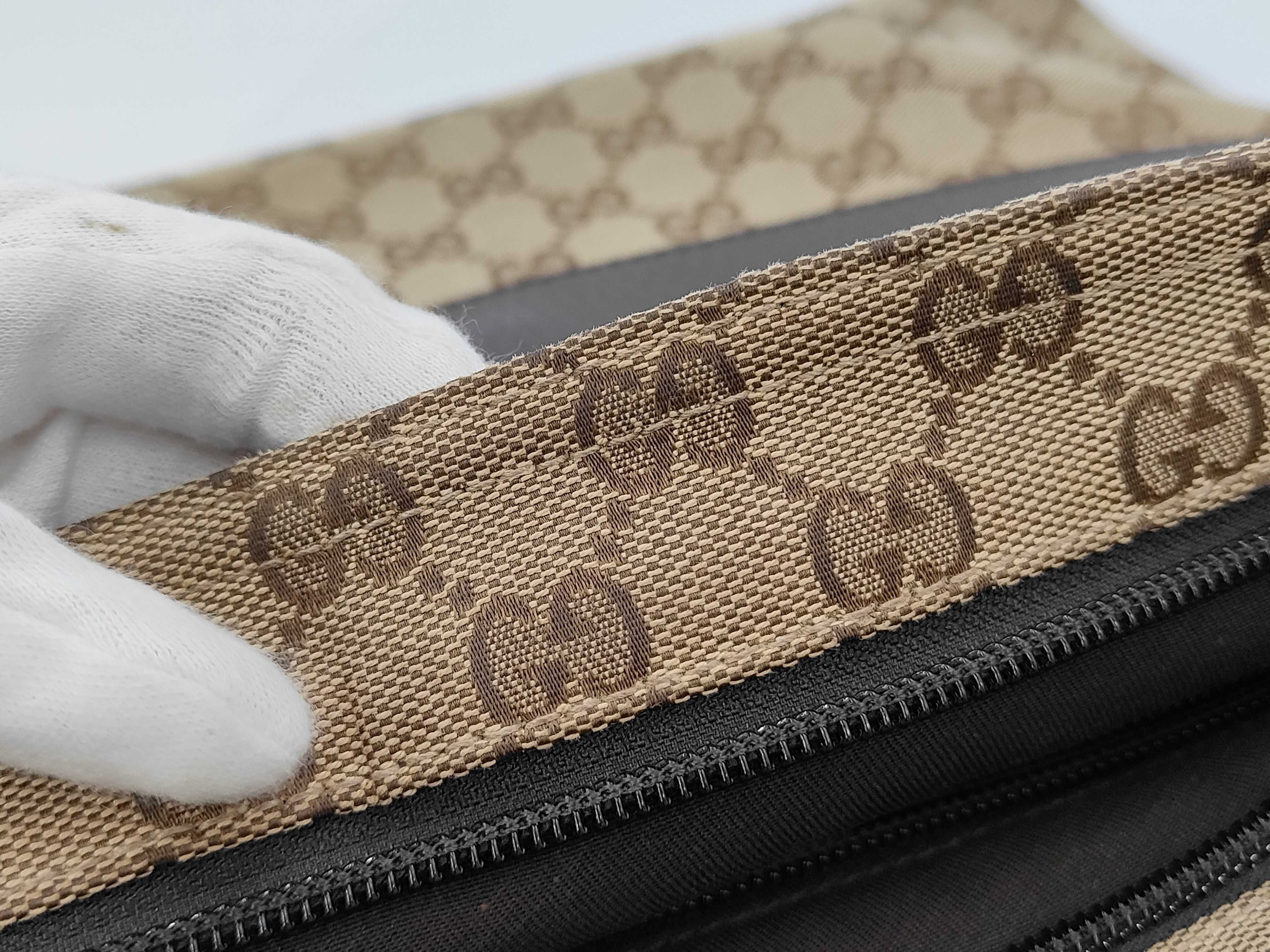 GG Canvas Shoulder Bag — view 8