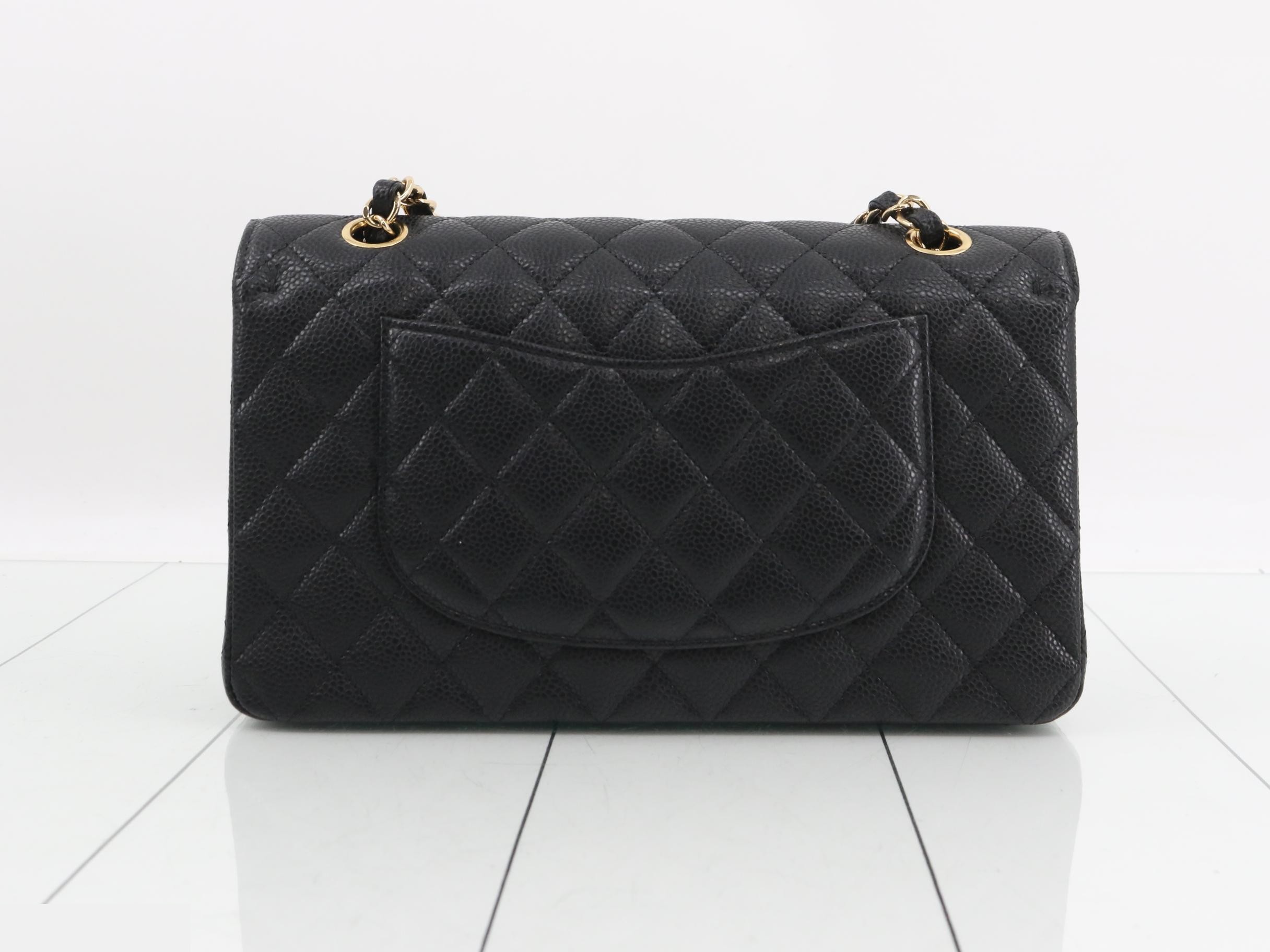 Matelassé (bag) - Shoulder bag — view 2