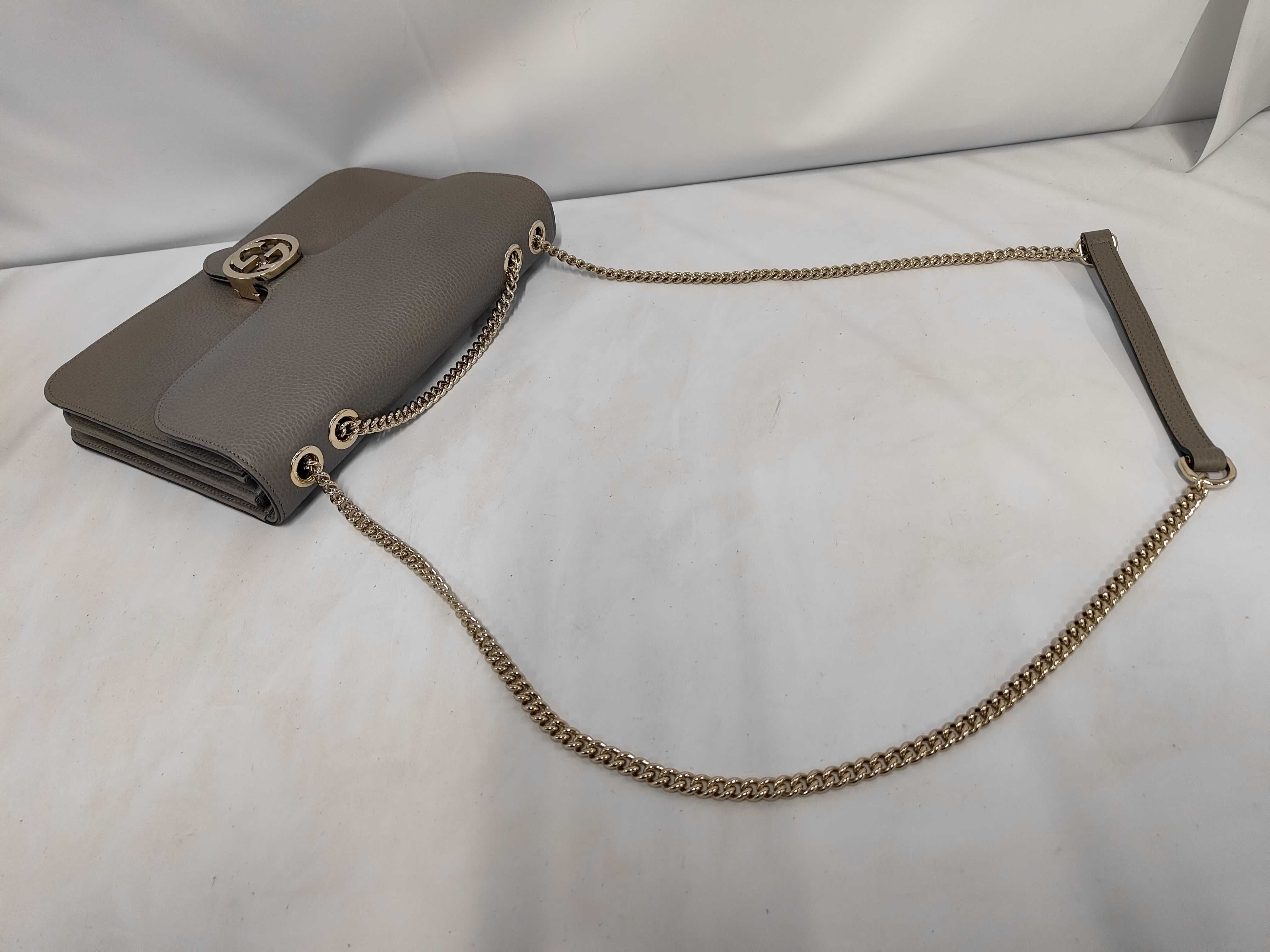 Interlocking G Chain Shoulder Bag — view 3