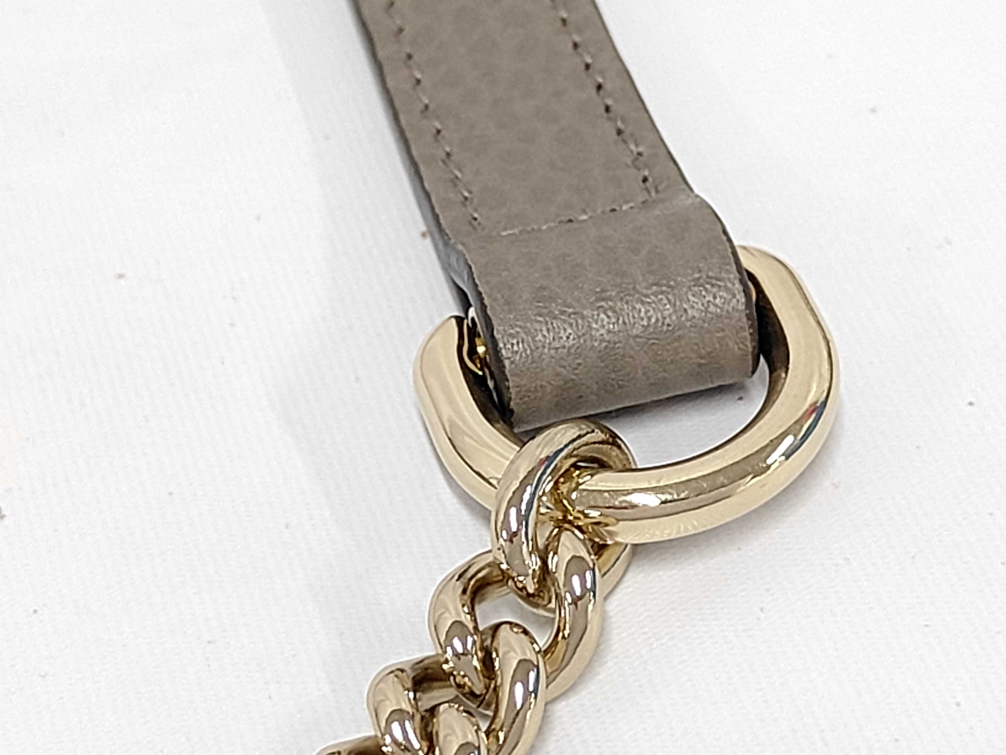 Interlocking G Chain Shoulder Bag — view 4