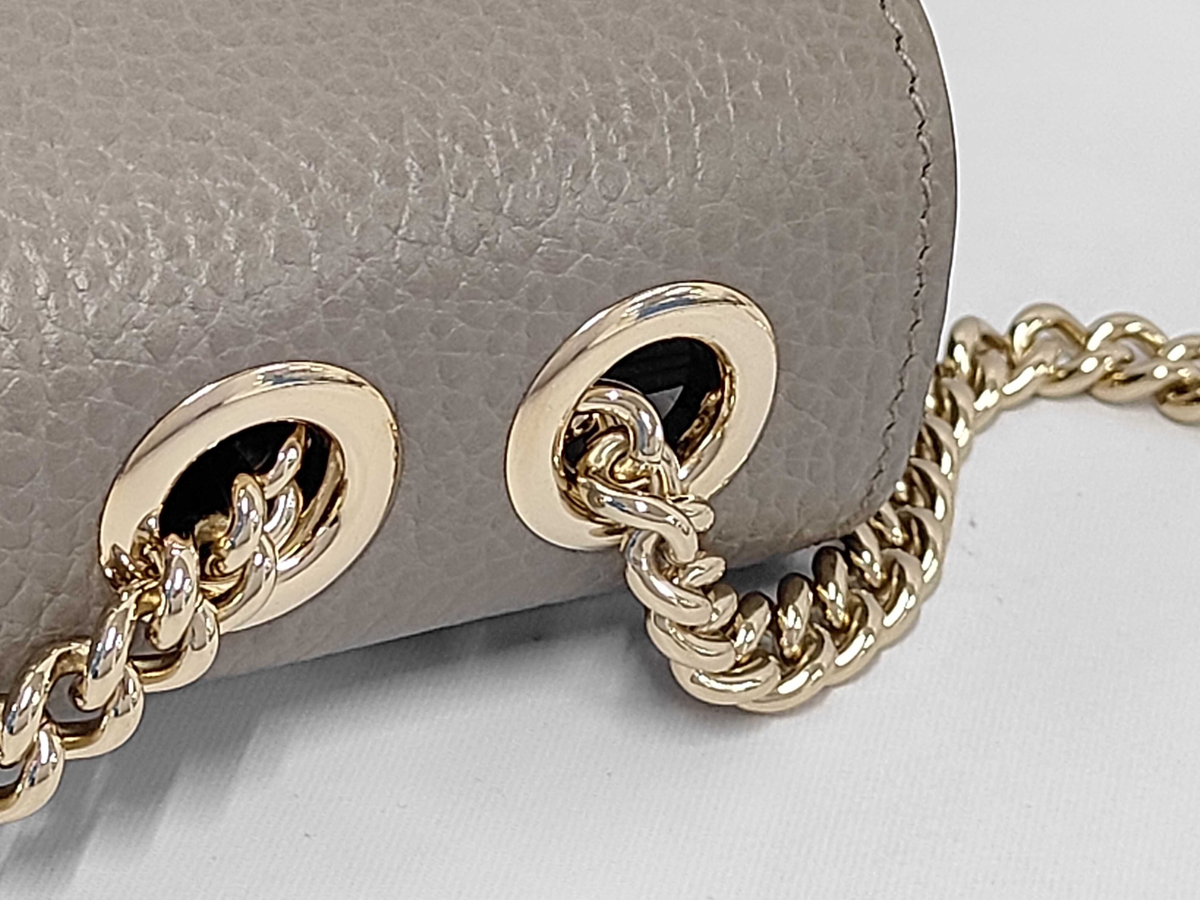Interlocking G Chain Shoulder Bag — view 5
