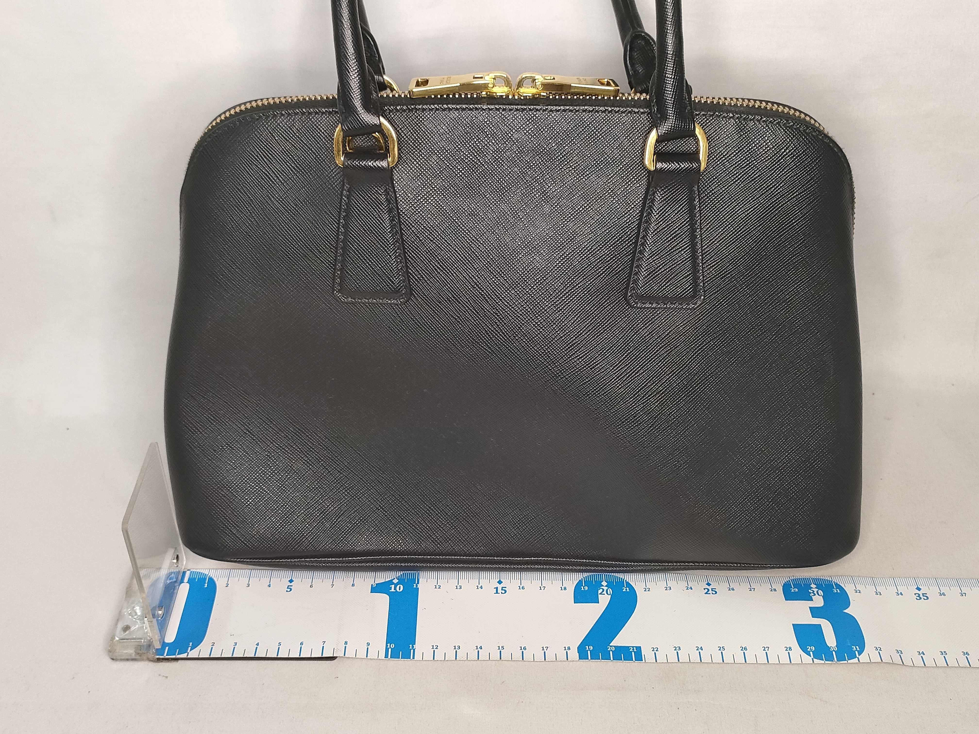 Saffiano Lux Leather 2-Way Handbag Black BL0837 Handbag — view 2