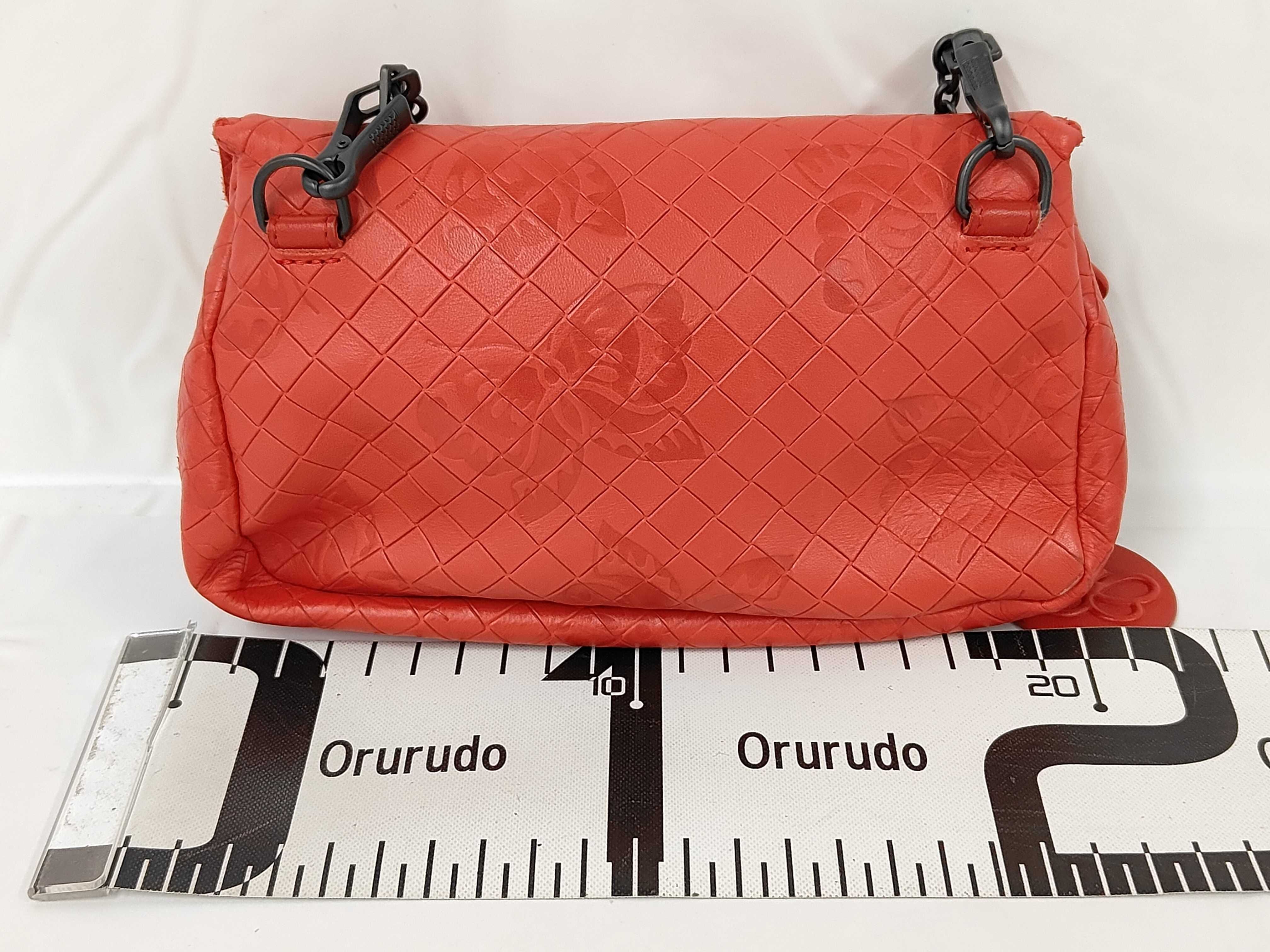 Intrecciato Shoulder Bag (Red) — view 2