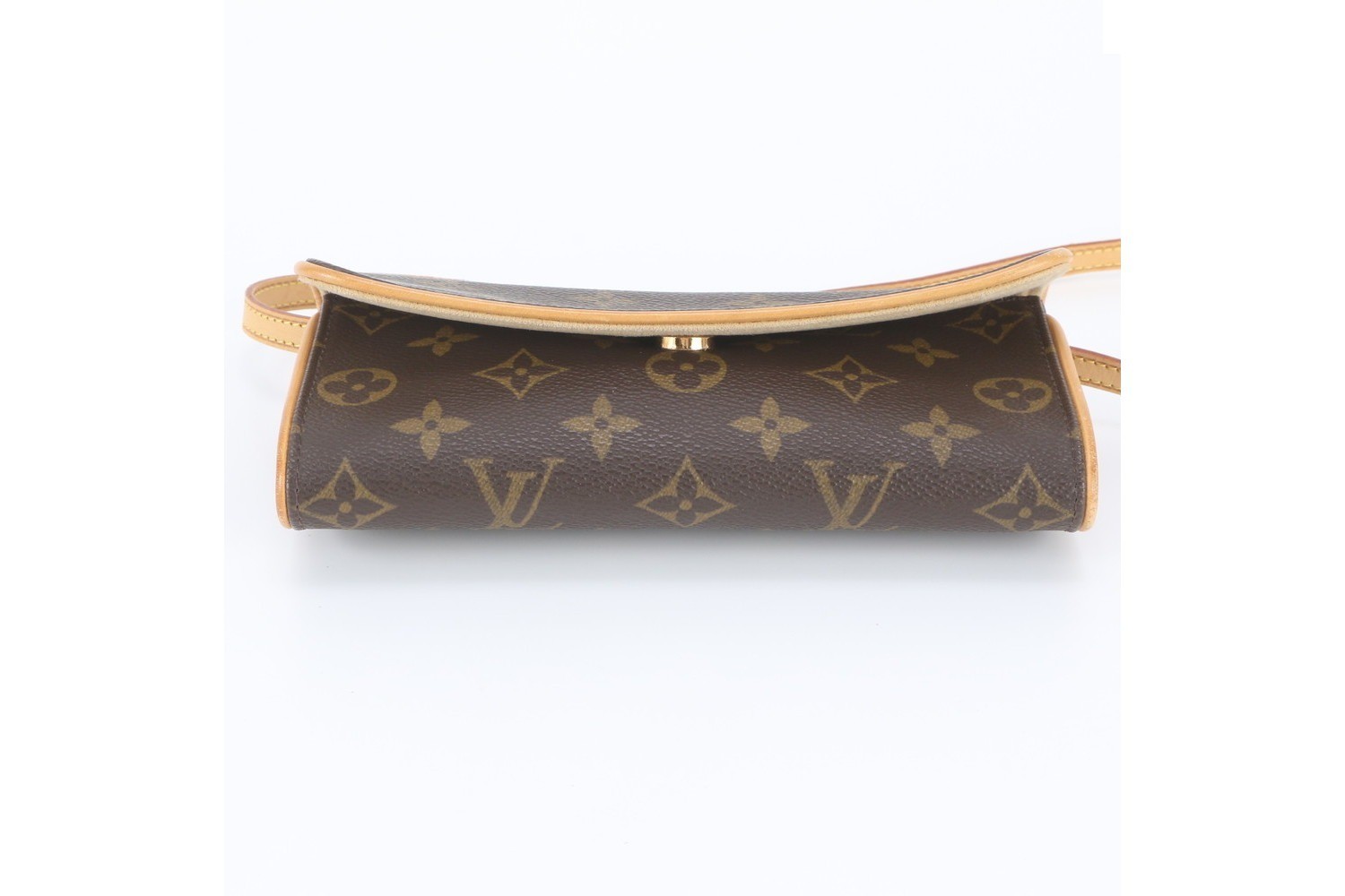 Monogram Pochette Twin PM M51854 Leather Shoulder Bag — view 6