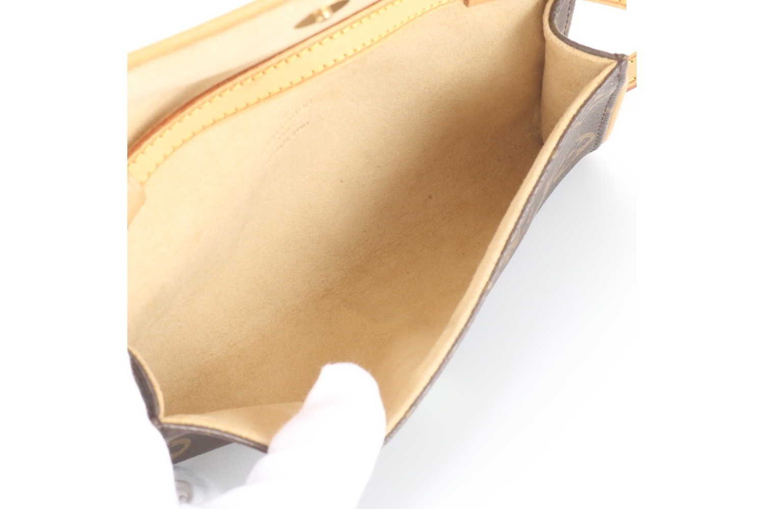 Monogram Pochette Twin PM M51854 Leather Shoulder Bag — view 8