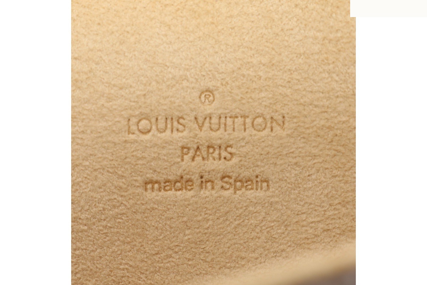 Monogram Pochette Twin PM M51854 Leather Shoulder Bag — view 9