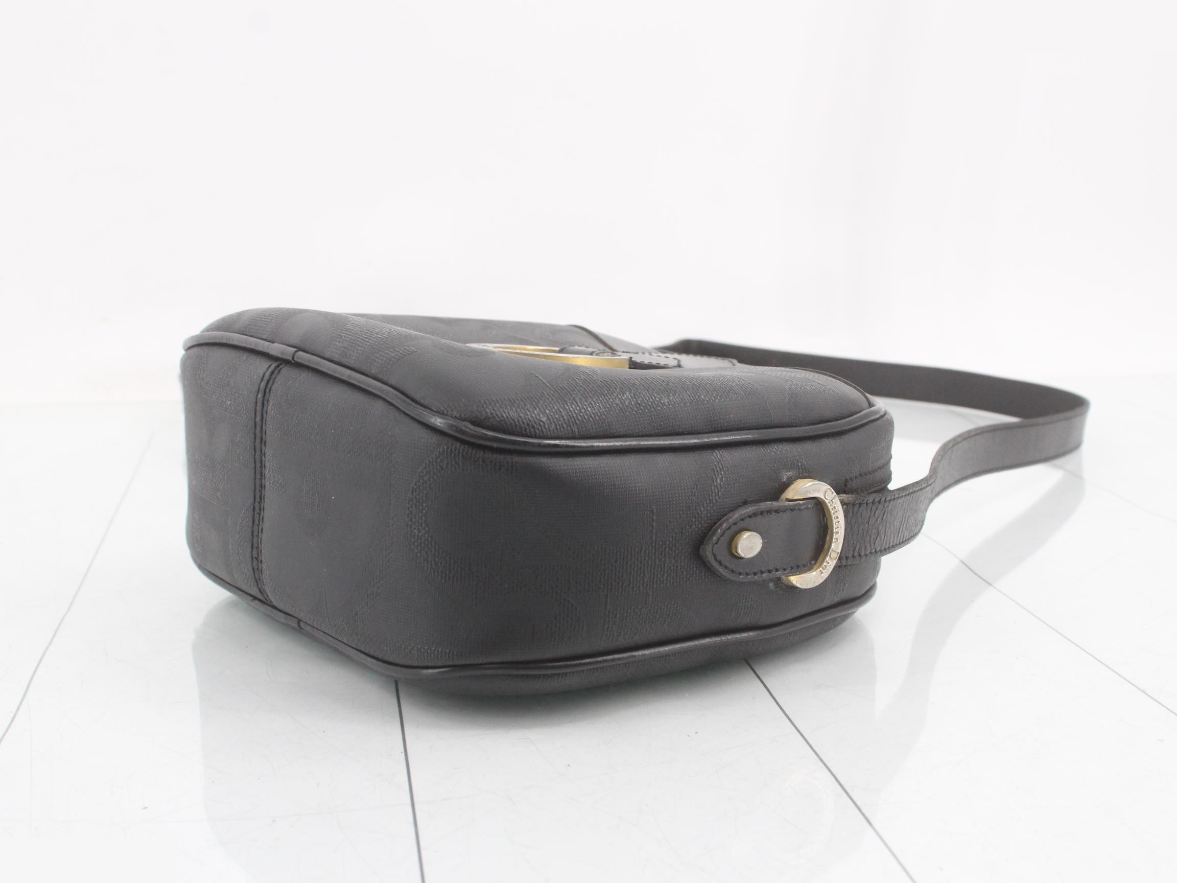 Maxi Logo Shoulder Bag — view 6