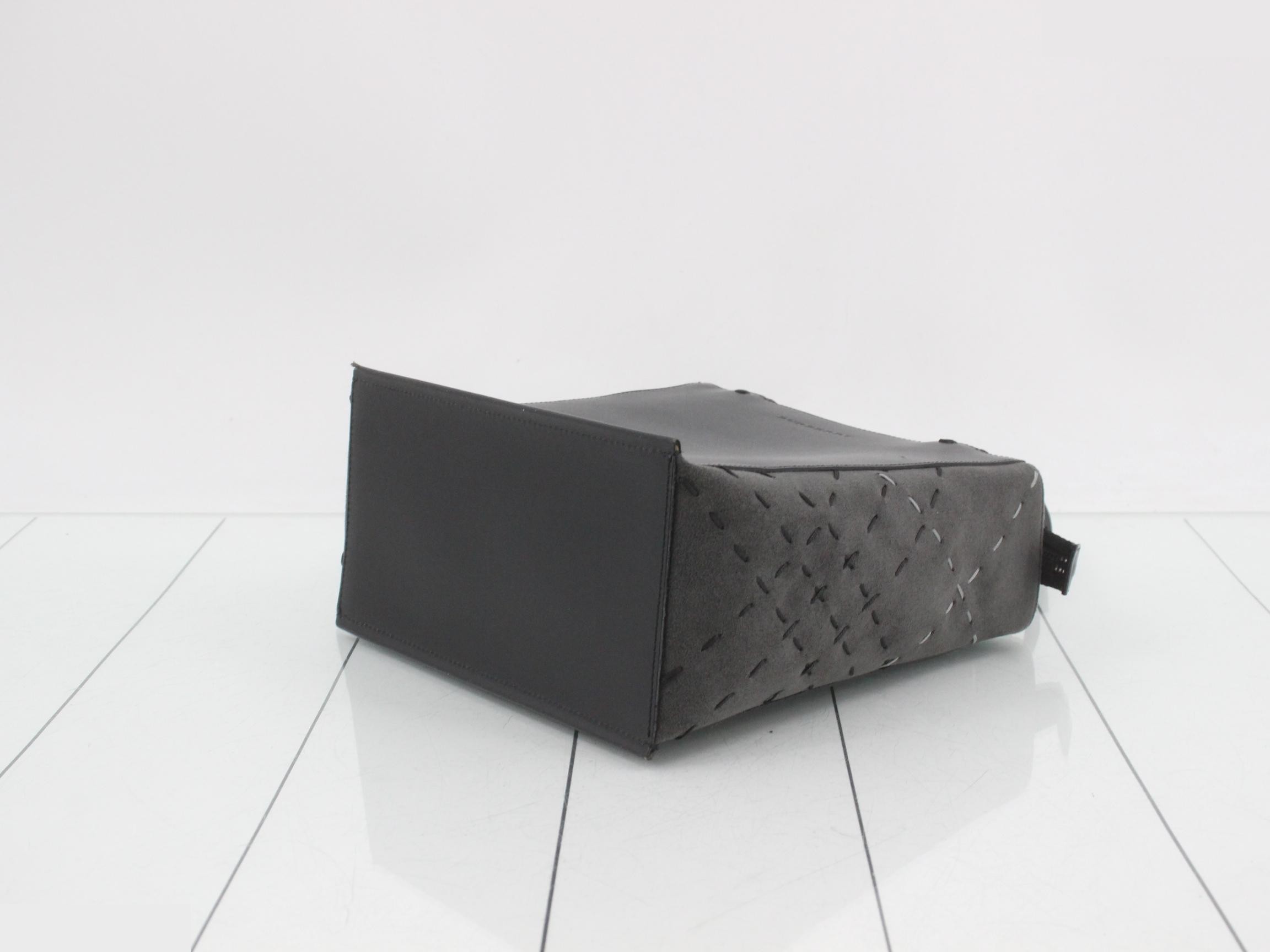 Leather handbag — view 6
