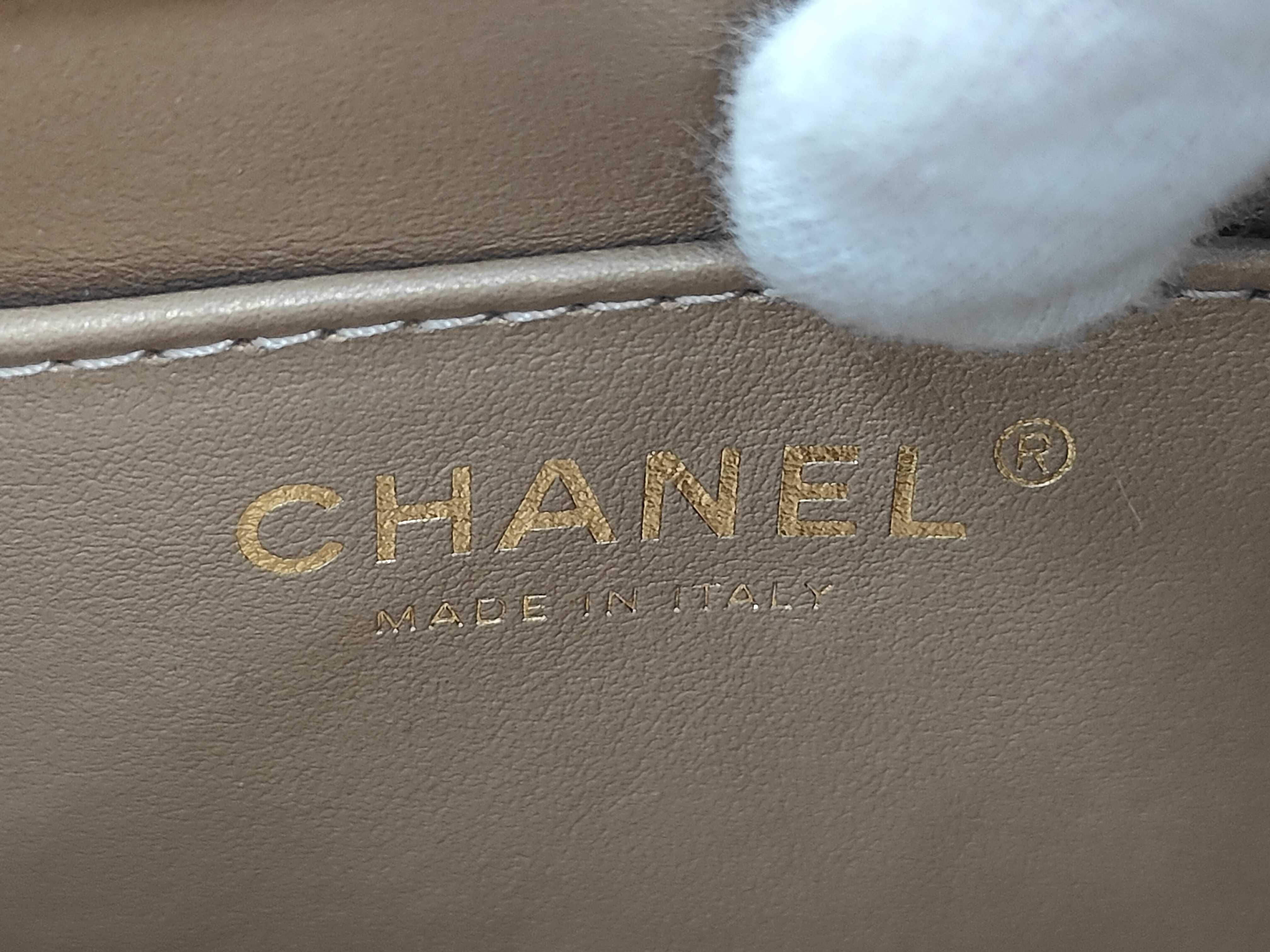 Caviar Skin Pearl Handle Matelassé Shoulder Bag — view 11