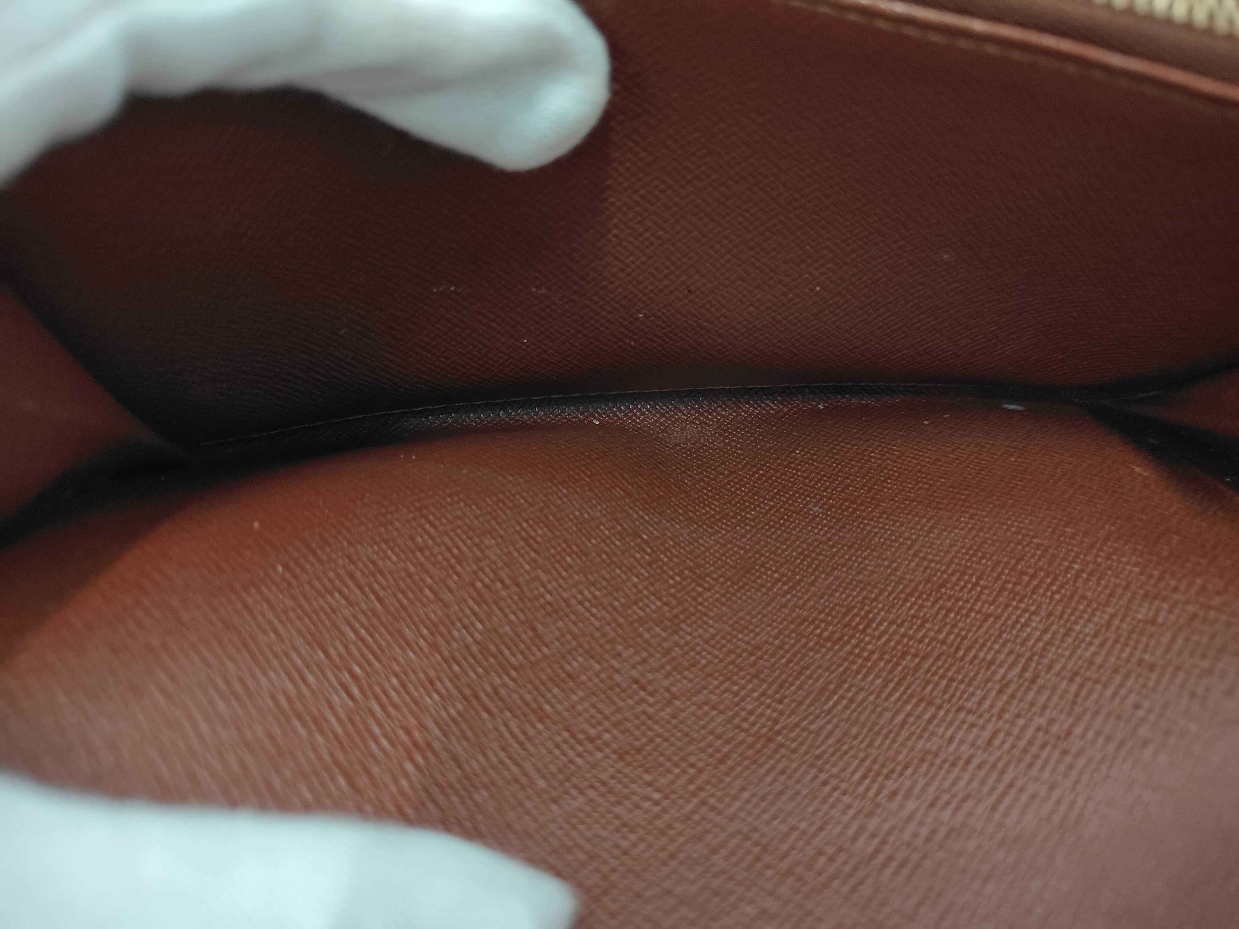 Monogram Old Portefeuille Sarah Wallet — view 11