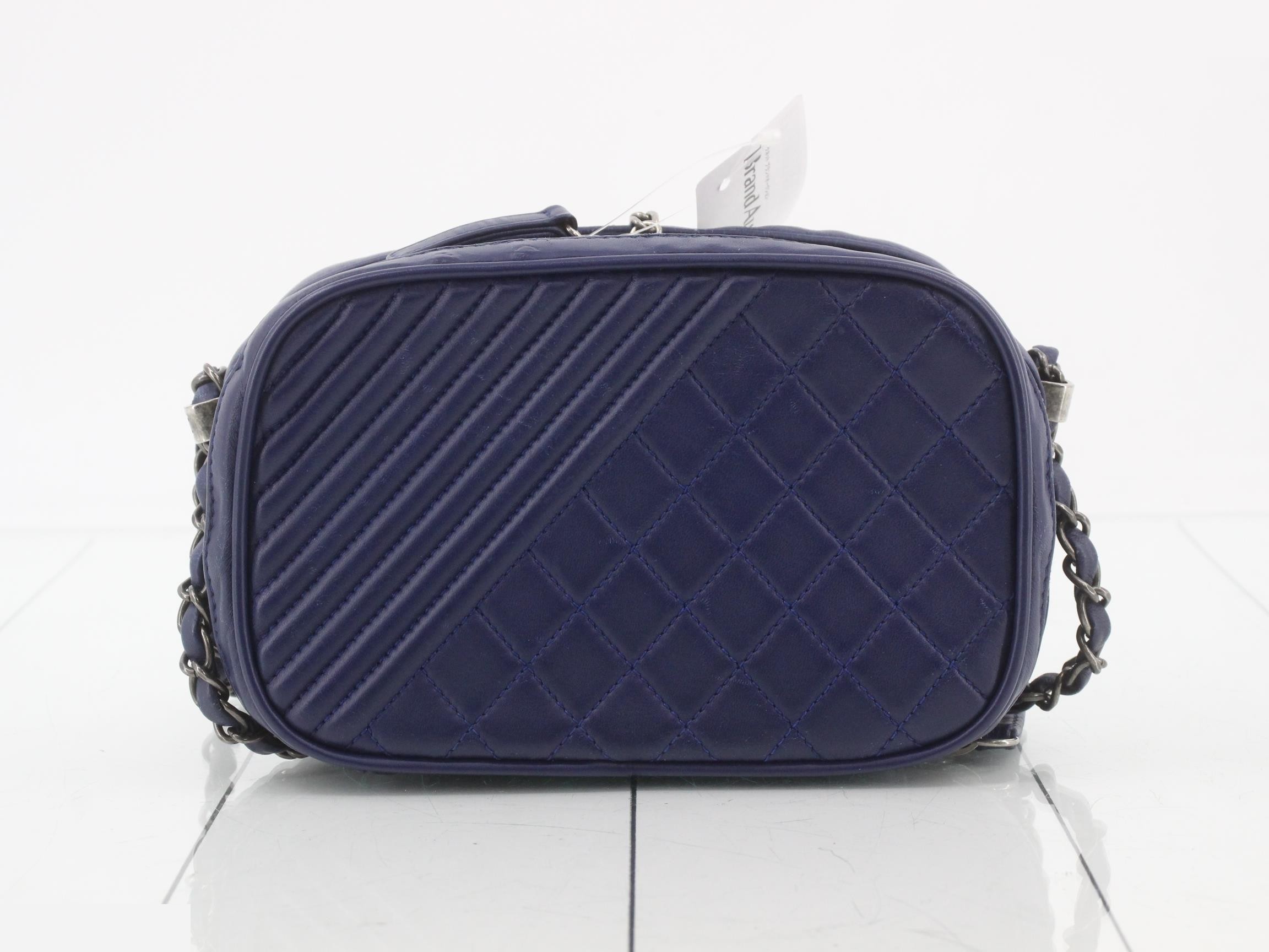 Shoulder bag — view 2