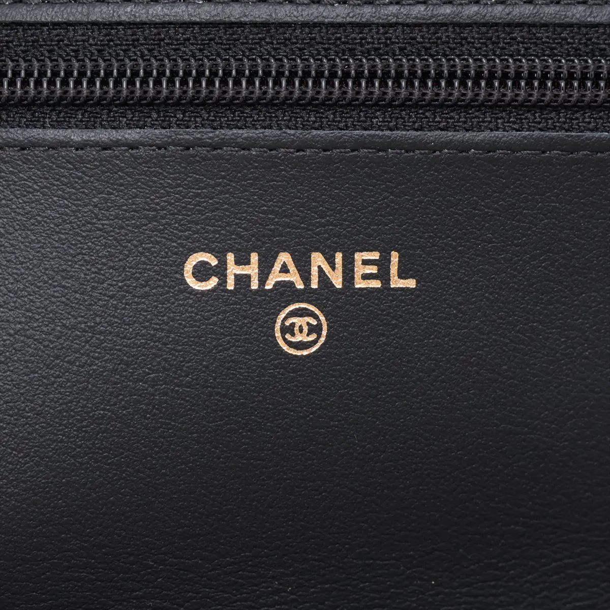 2.55 Vintage Calf Chain Wallet Icon Black Gold Hardware 24099787 (Serial Number 24) — view 12
