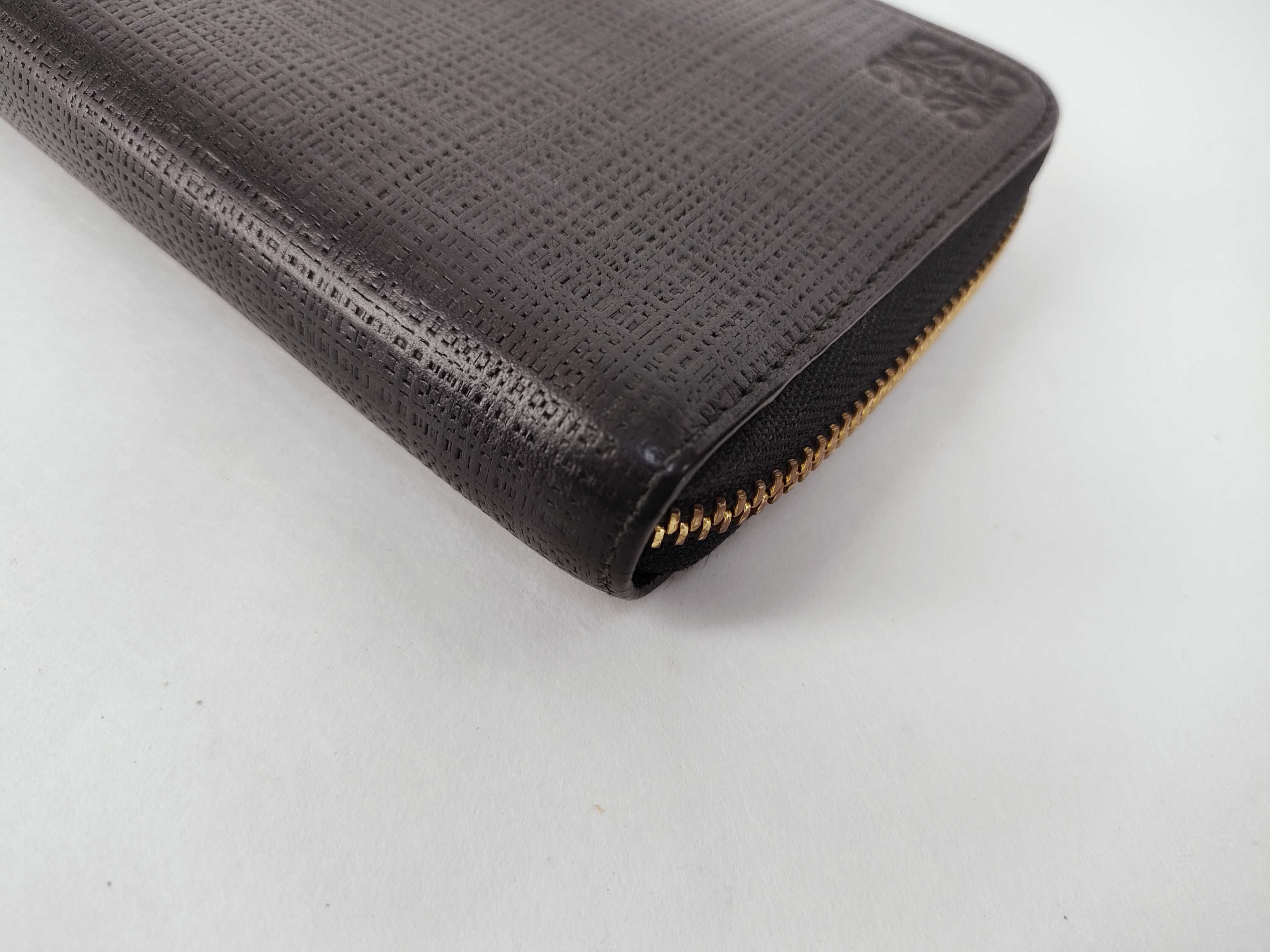zip-around wallet — view 3