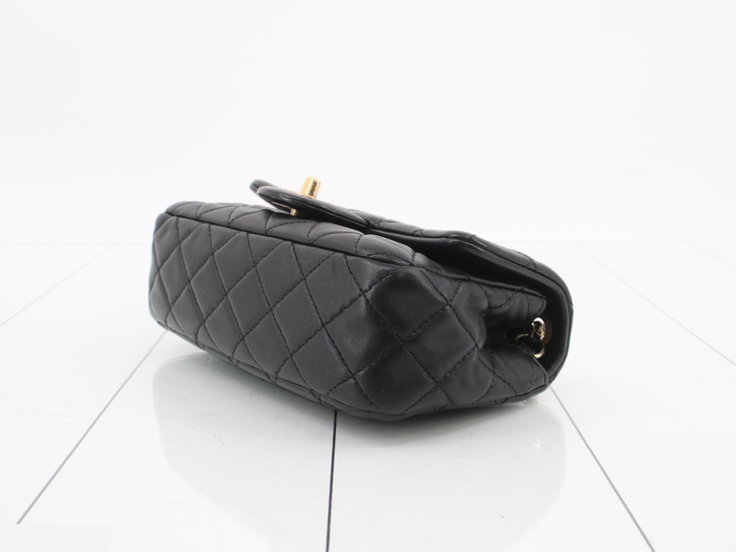 Matelassé Lambskin Chain Shoulder Bag — view 6