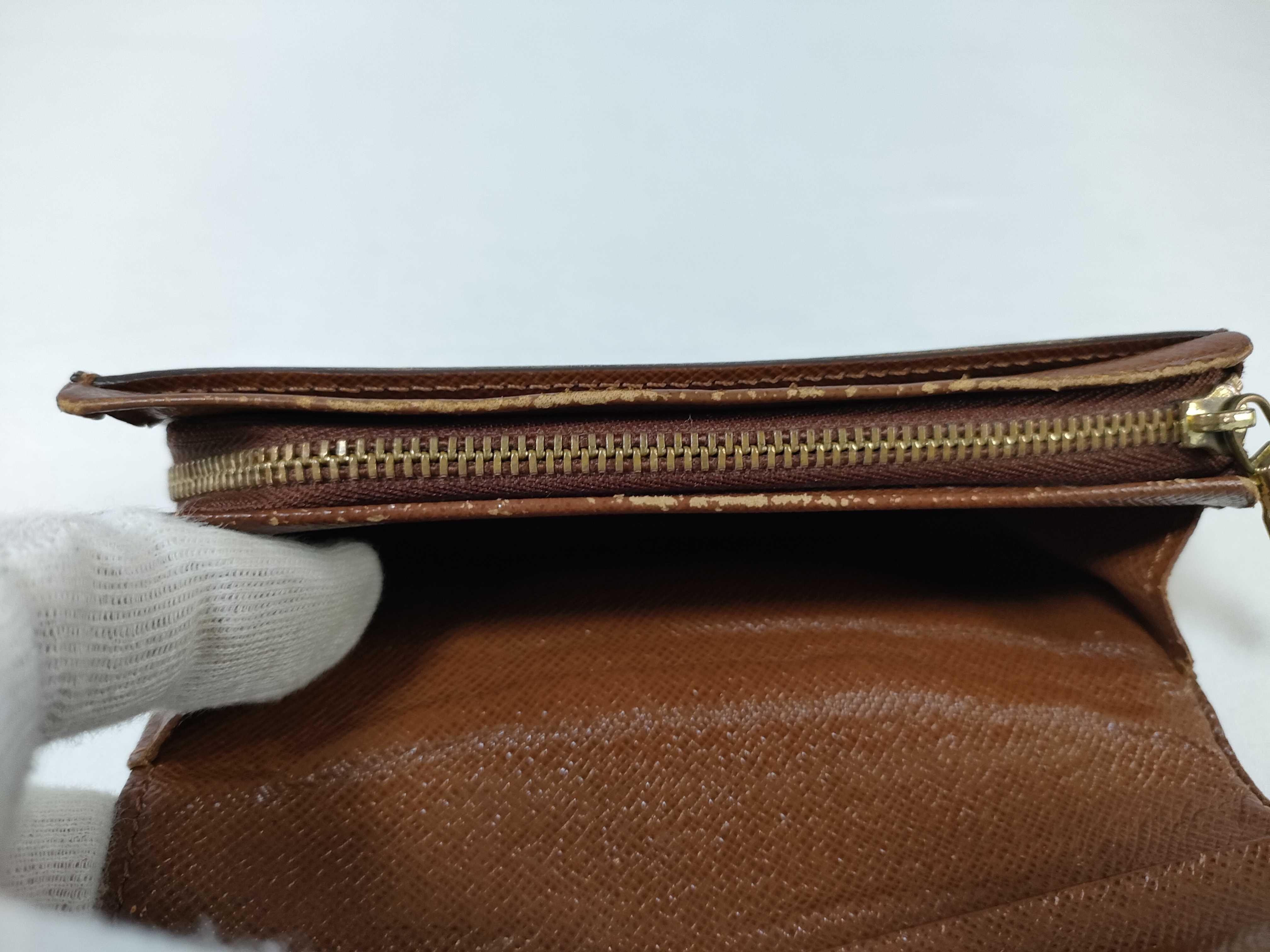 Monogram M61730 Porte Monnaie Billet Trésor Wallet — view 9