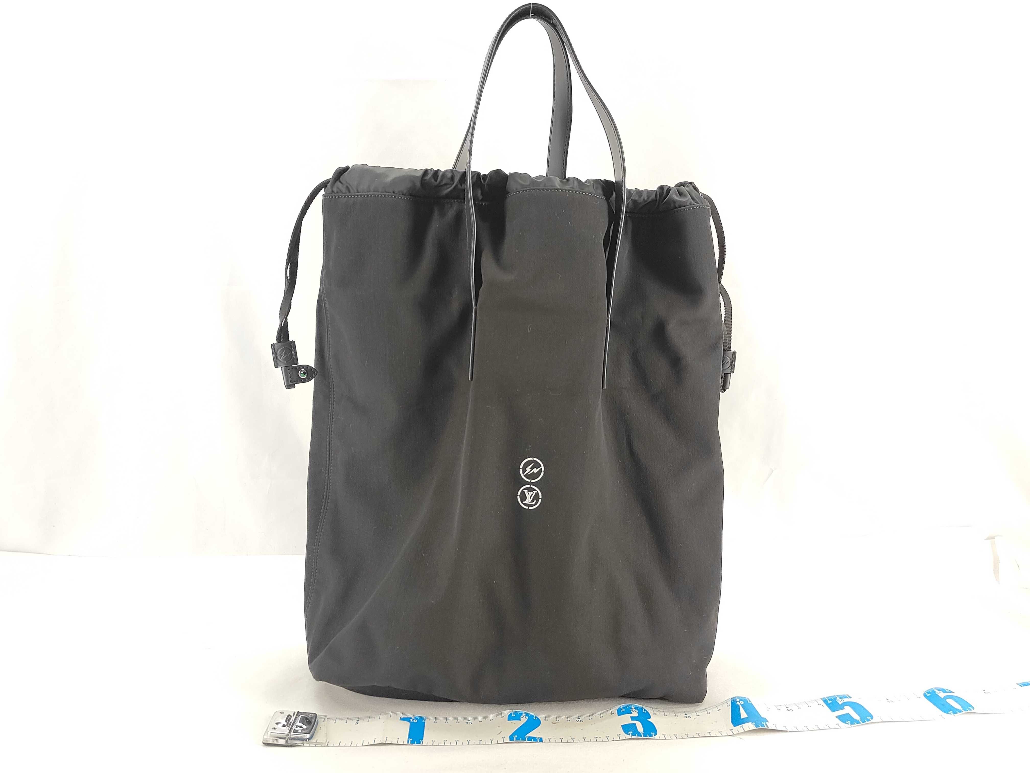 x Fragment Design Monogram Eclipse Cavalier M43415 Black Tote Bag — view 2