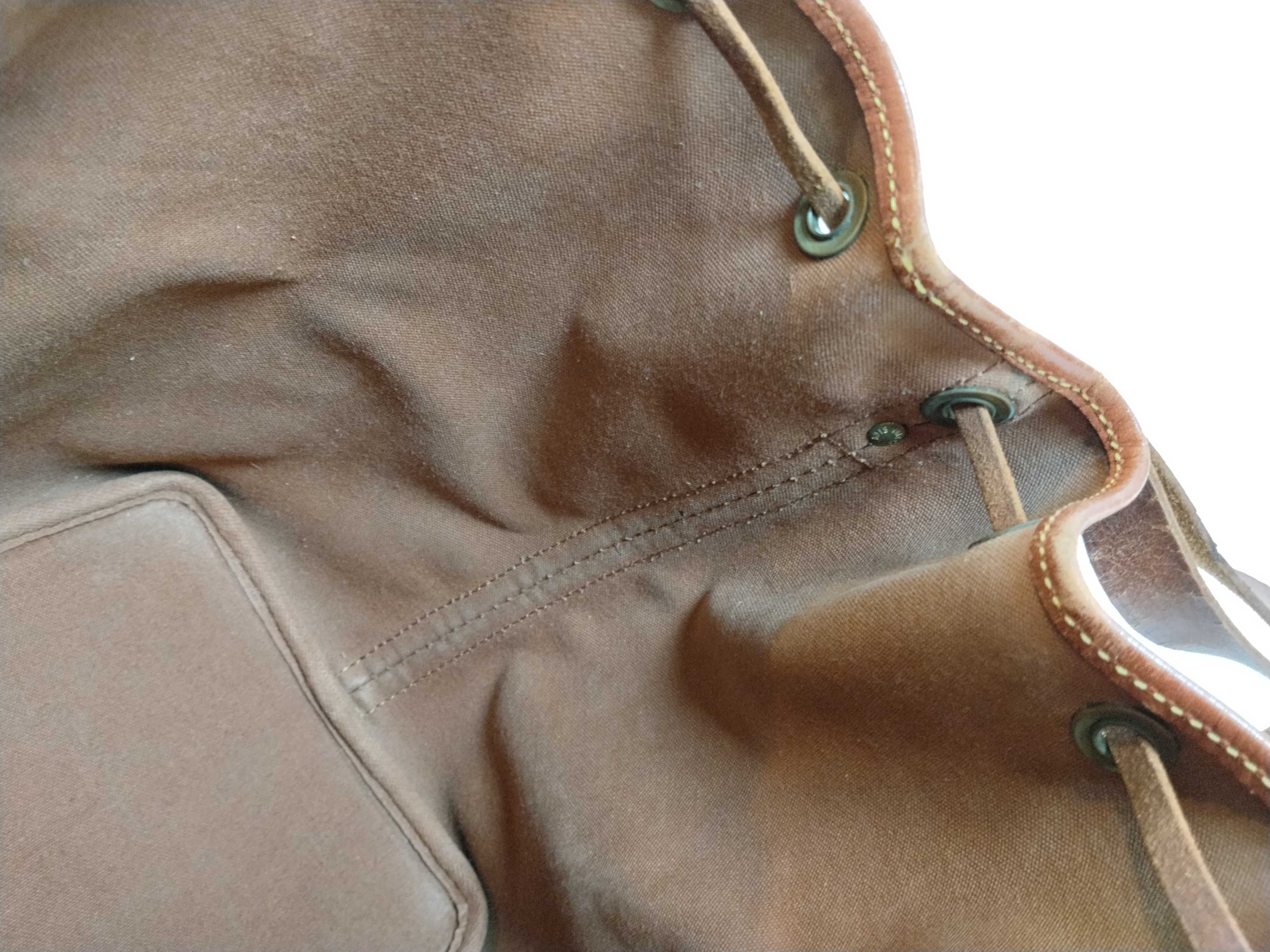 Monogram LV Monogram Petit Noé Shoulder Bag M42226 Shoulder Bag — view 10