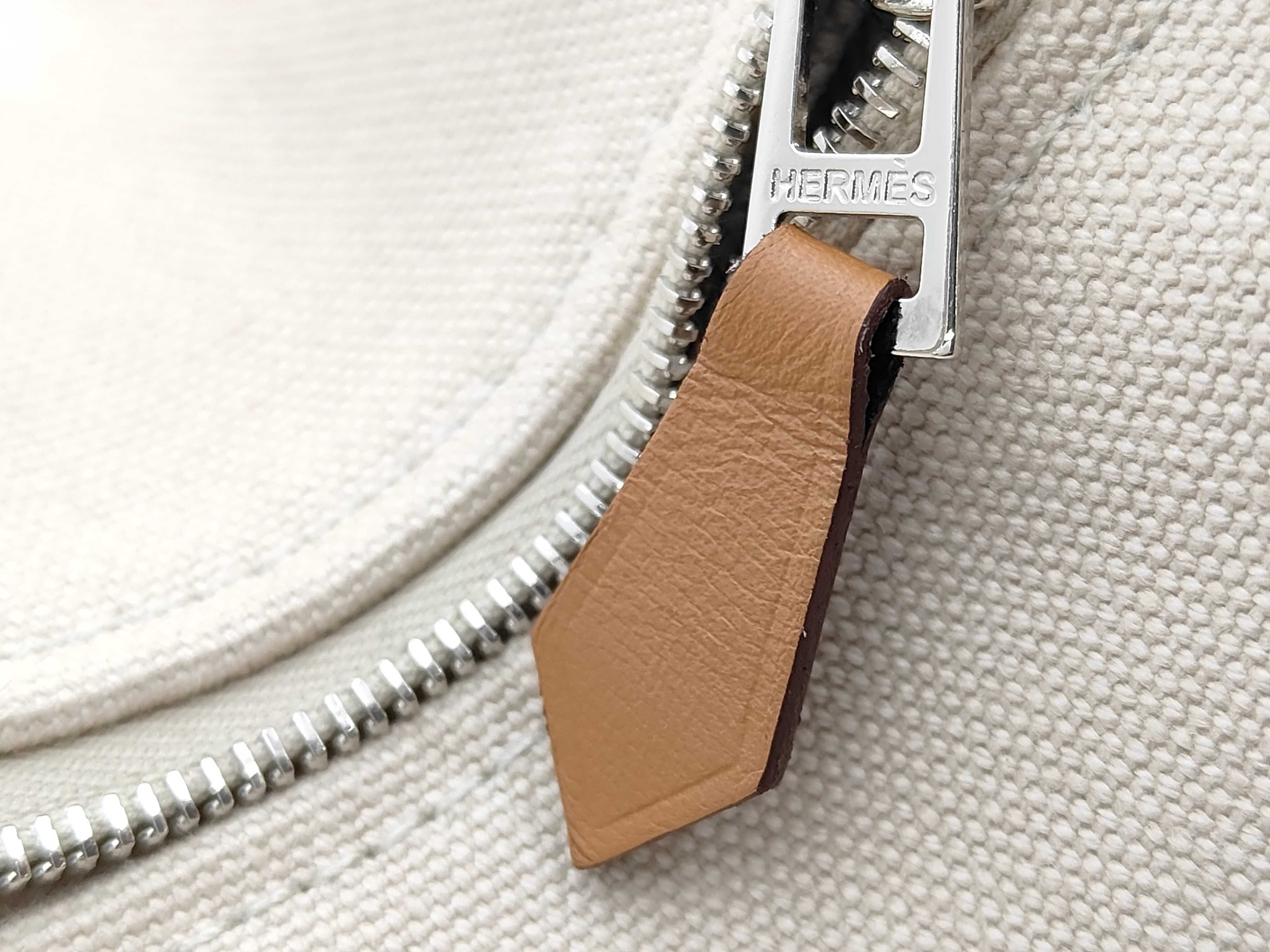 Bride à Brac PM White Handbag — view 12