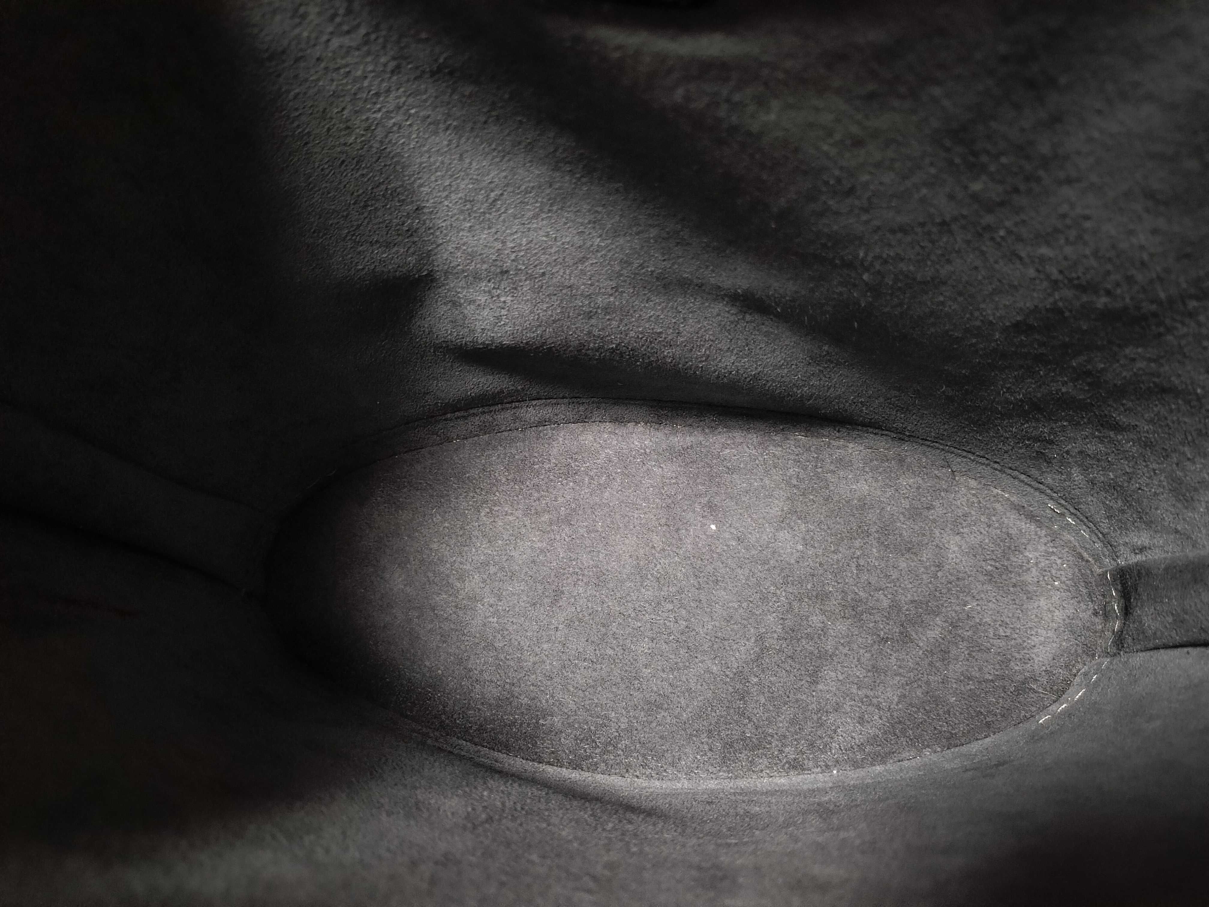 Epi Saint Jacques Handbag — view 9