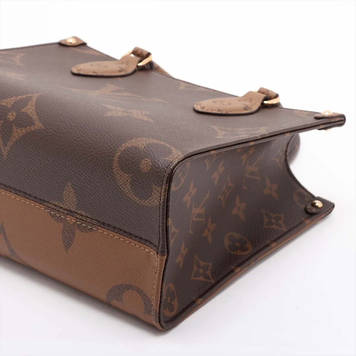 Monogram Giant Reverse OnTheGo PM M46373 Brown (RFID detected) — view 3