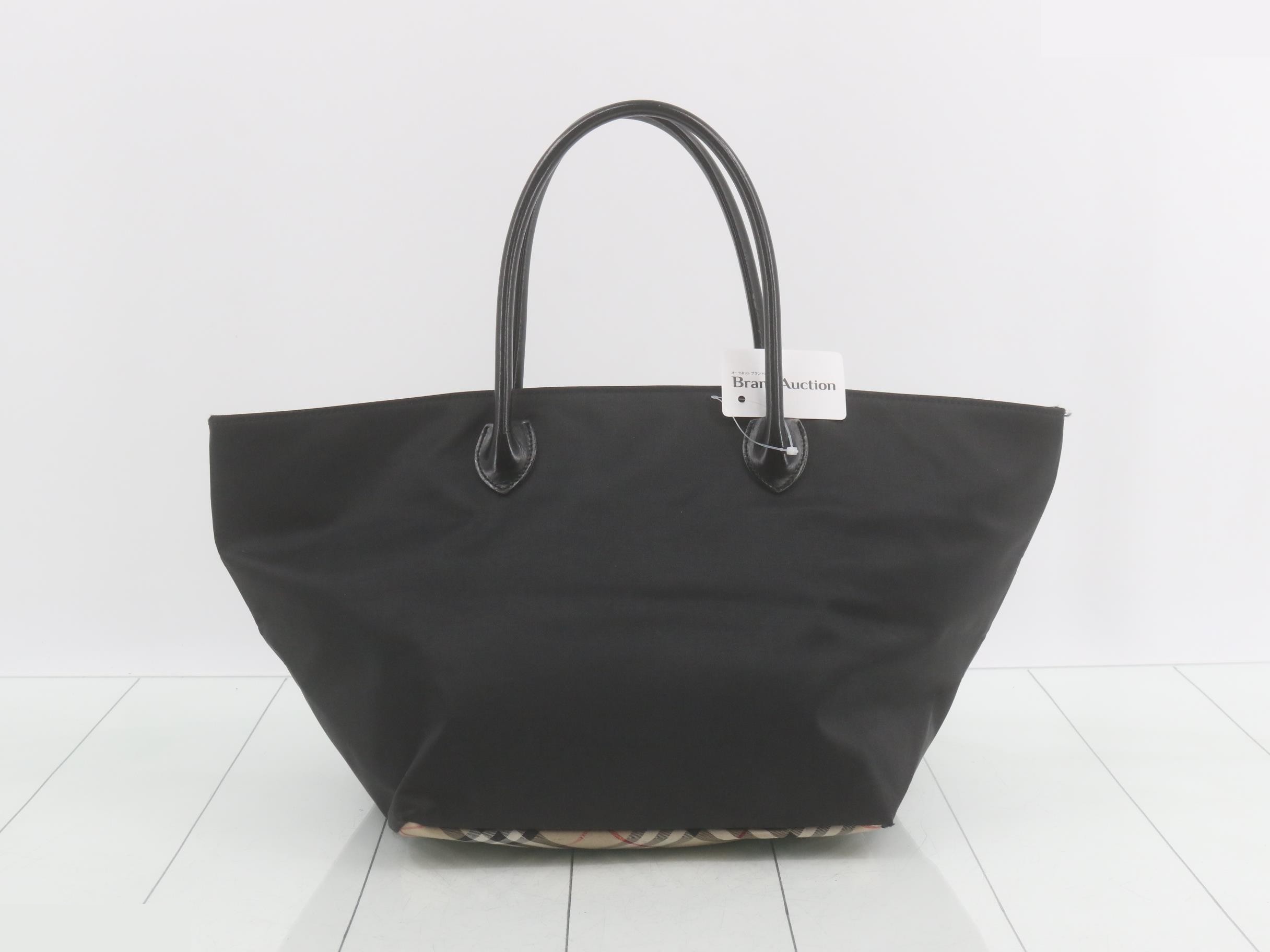 Other lines: Bags and tote bags